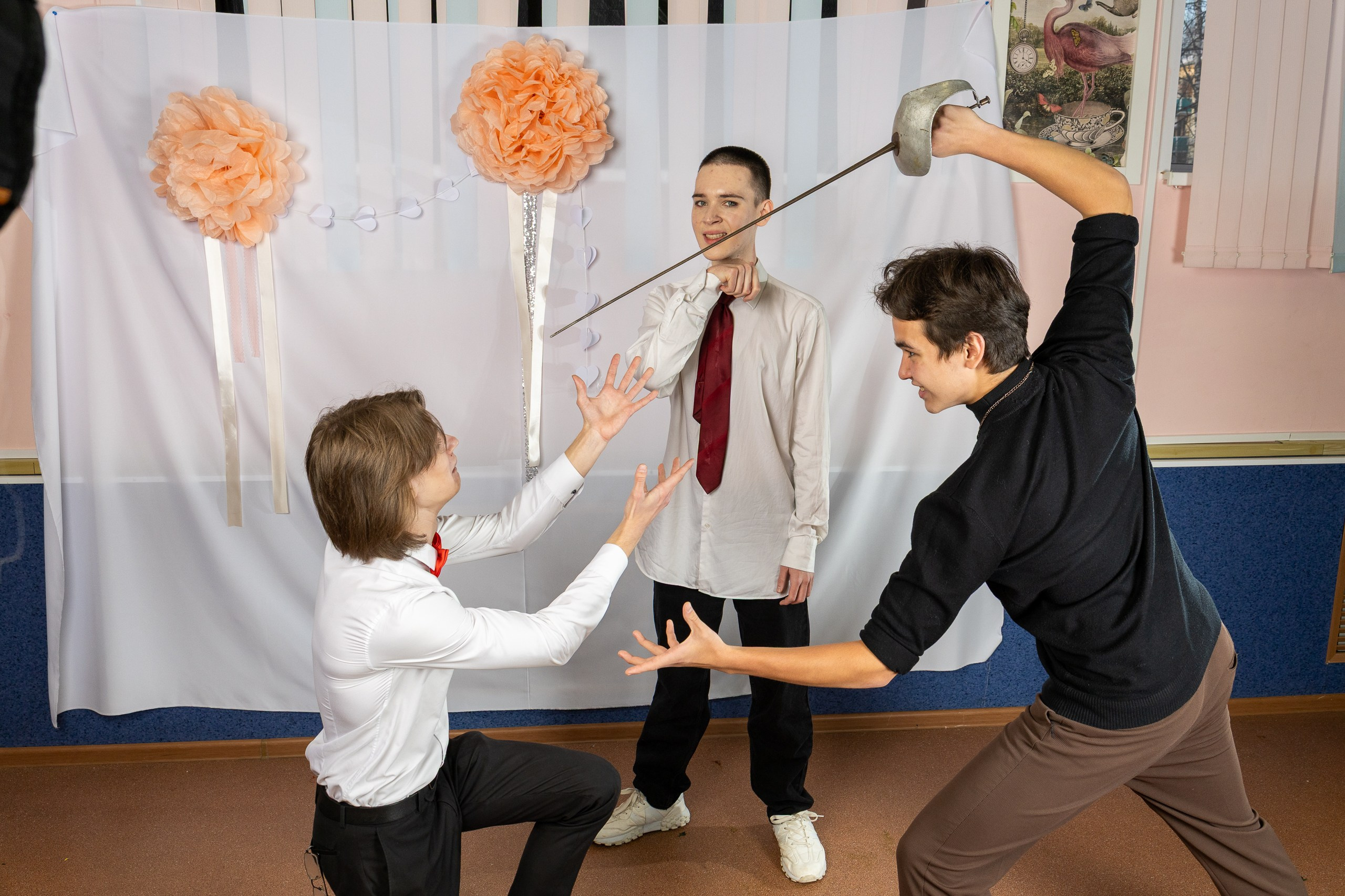 8 марта 2026. Поздравление ребят из 11 класса своих одноклассниц. Главная