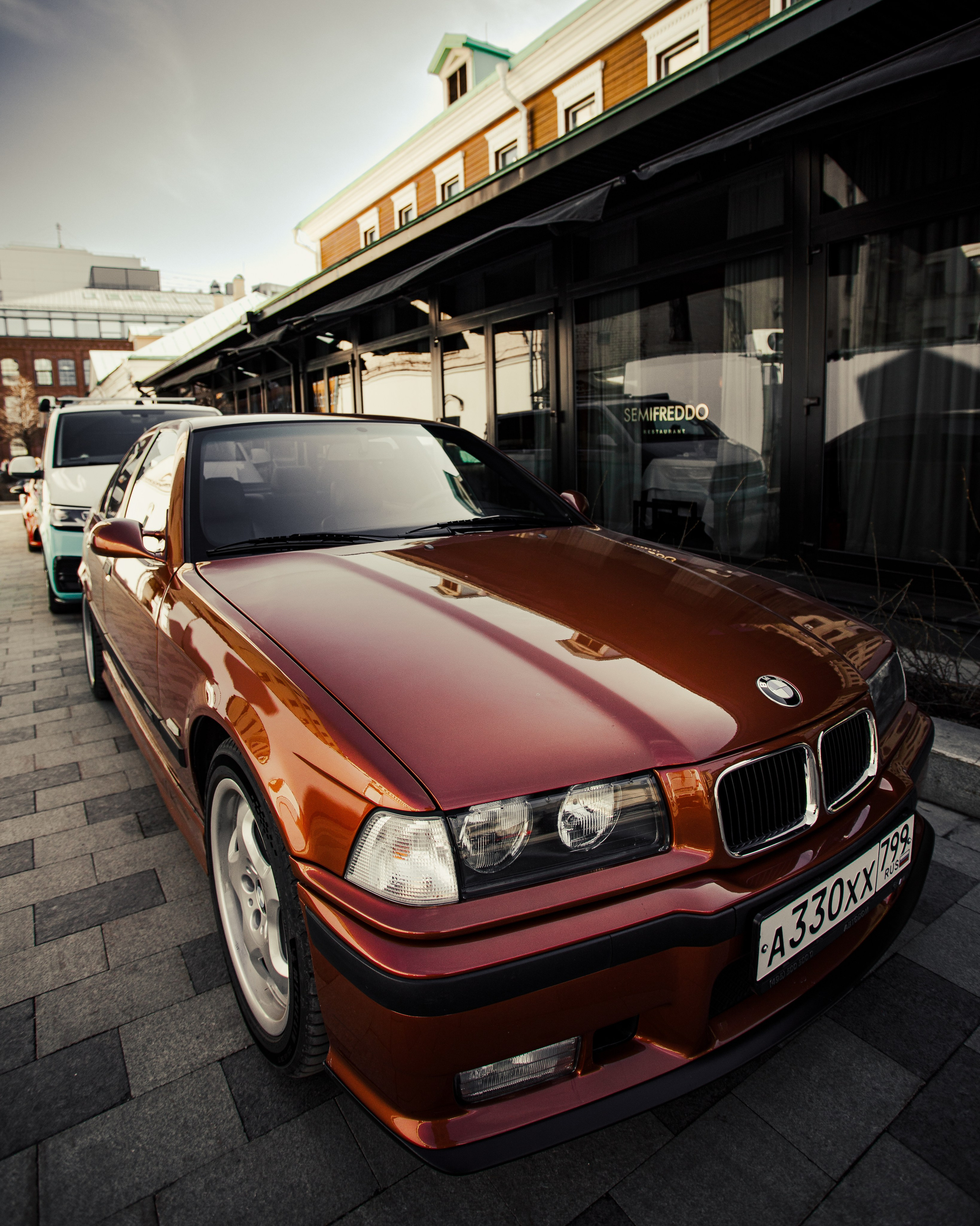 Кофе и Тачки. Спортивный фотограф — Никита