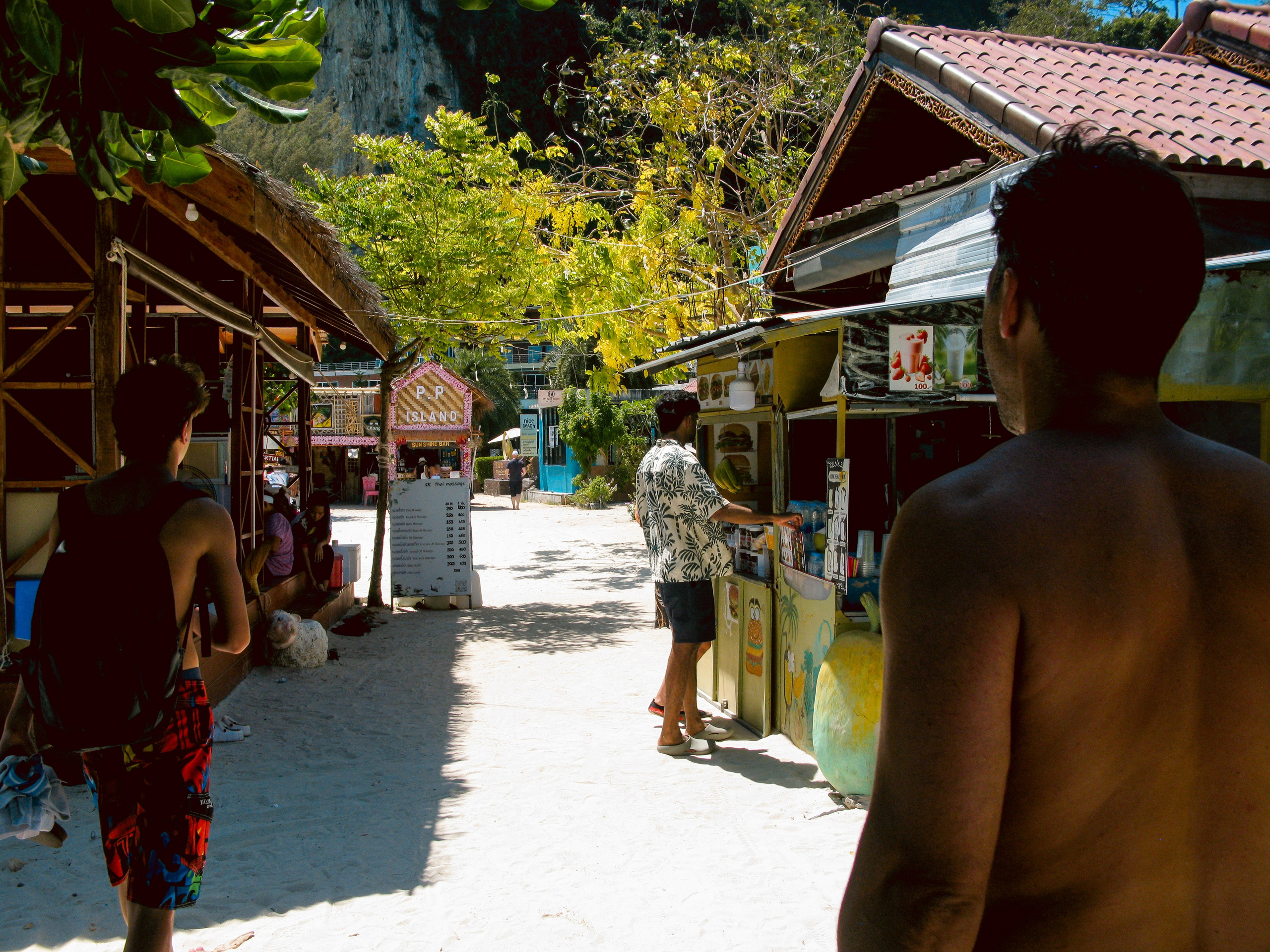 Thai. Фотограф Миланазавр