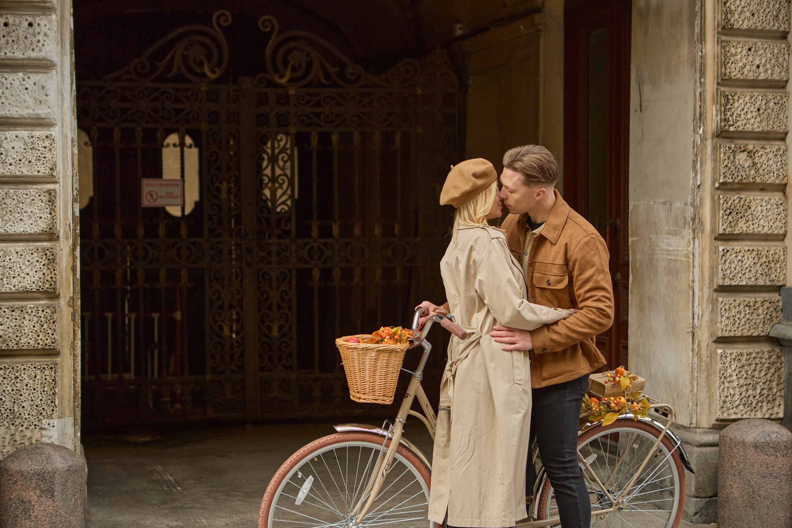 Walking with a bicycle. Фотограф в Санкт-Петербурге Владимир Тихомиров