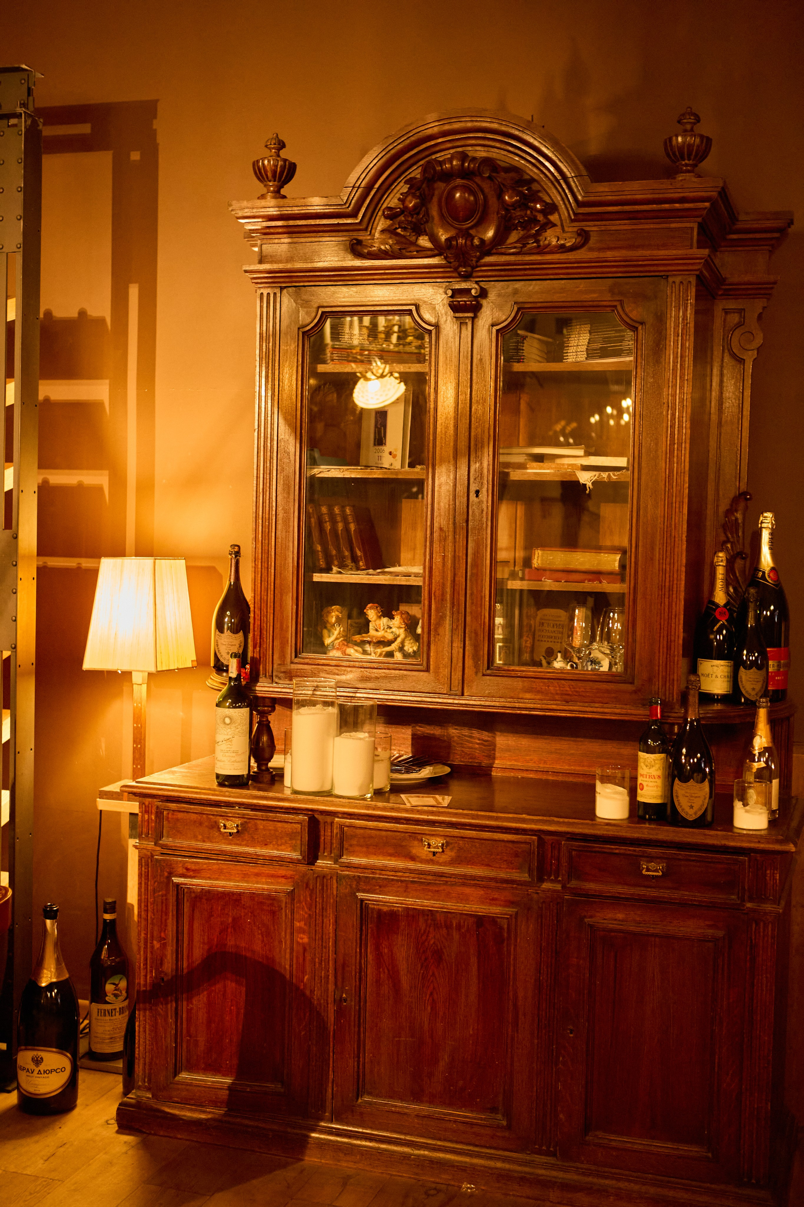 Evening on Nevsky Prospect Street at the Palkin Restaurant. Фотограф в Санкт-Петербурге Владимир Тихомиров