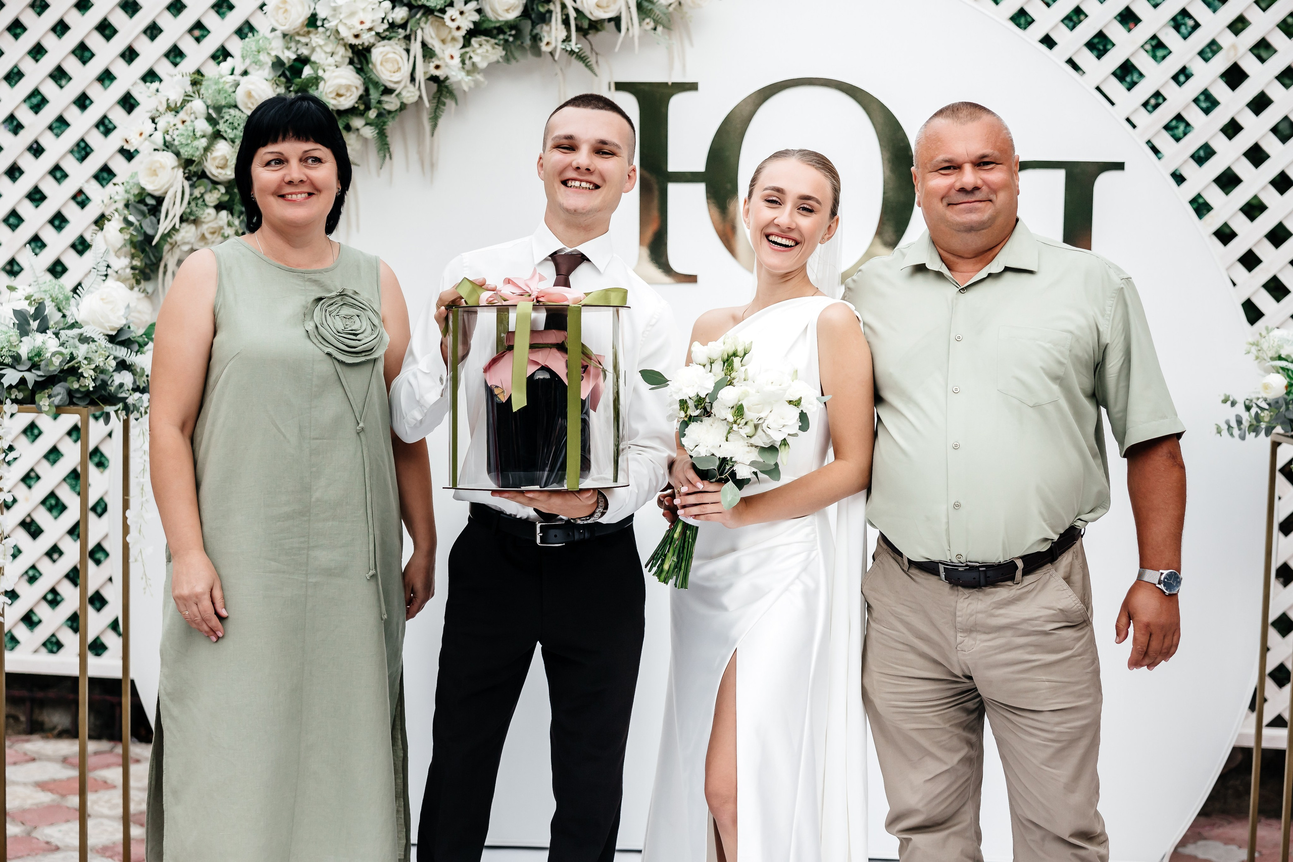 Анонс свадьбы для Яны и Юрия. Гаспра, Вилла Танго. Свадебный фотограф в Крыму и Севастополе Ольга Баскакова