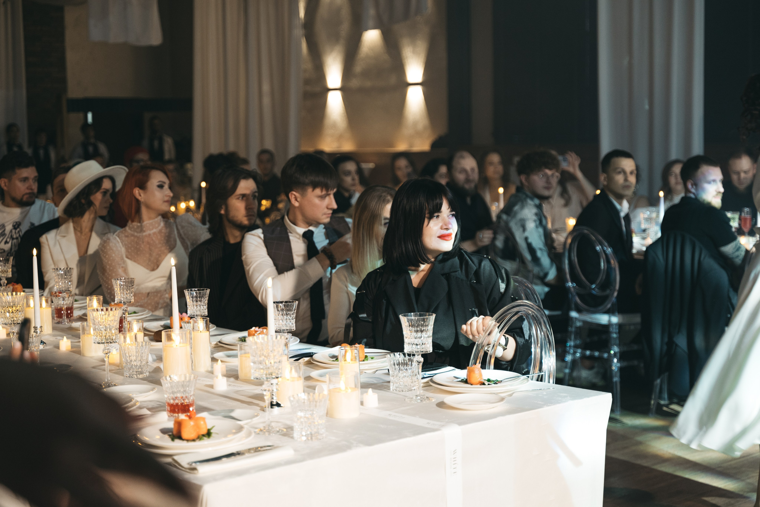 WhiteRoom Pre-wedding. Репортажный и свадебный фотограф в Сургуте