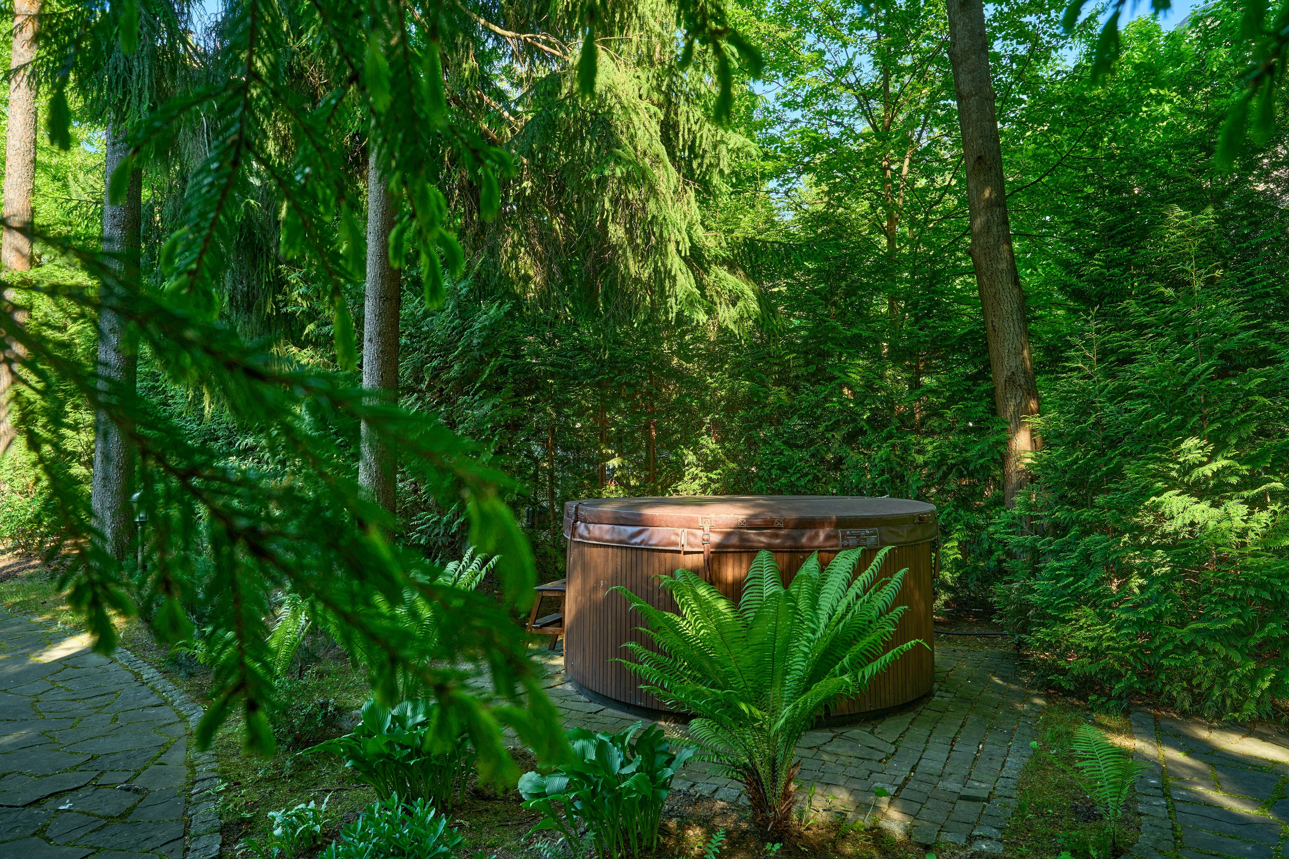 Профессиональная съёмка интерьеров в Новогорске для продажи дома — Быстрая сделка с качественными фото | vhaus. Видеопродакшн недвижимости и архитектуры | Студия VHAUS