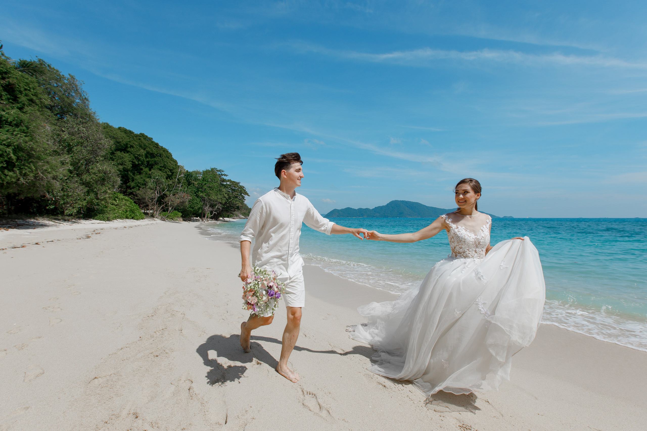 Свадебная фотосессия на острове Пхукет. Фотограф на Пхукете в Таиланде