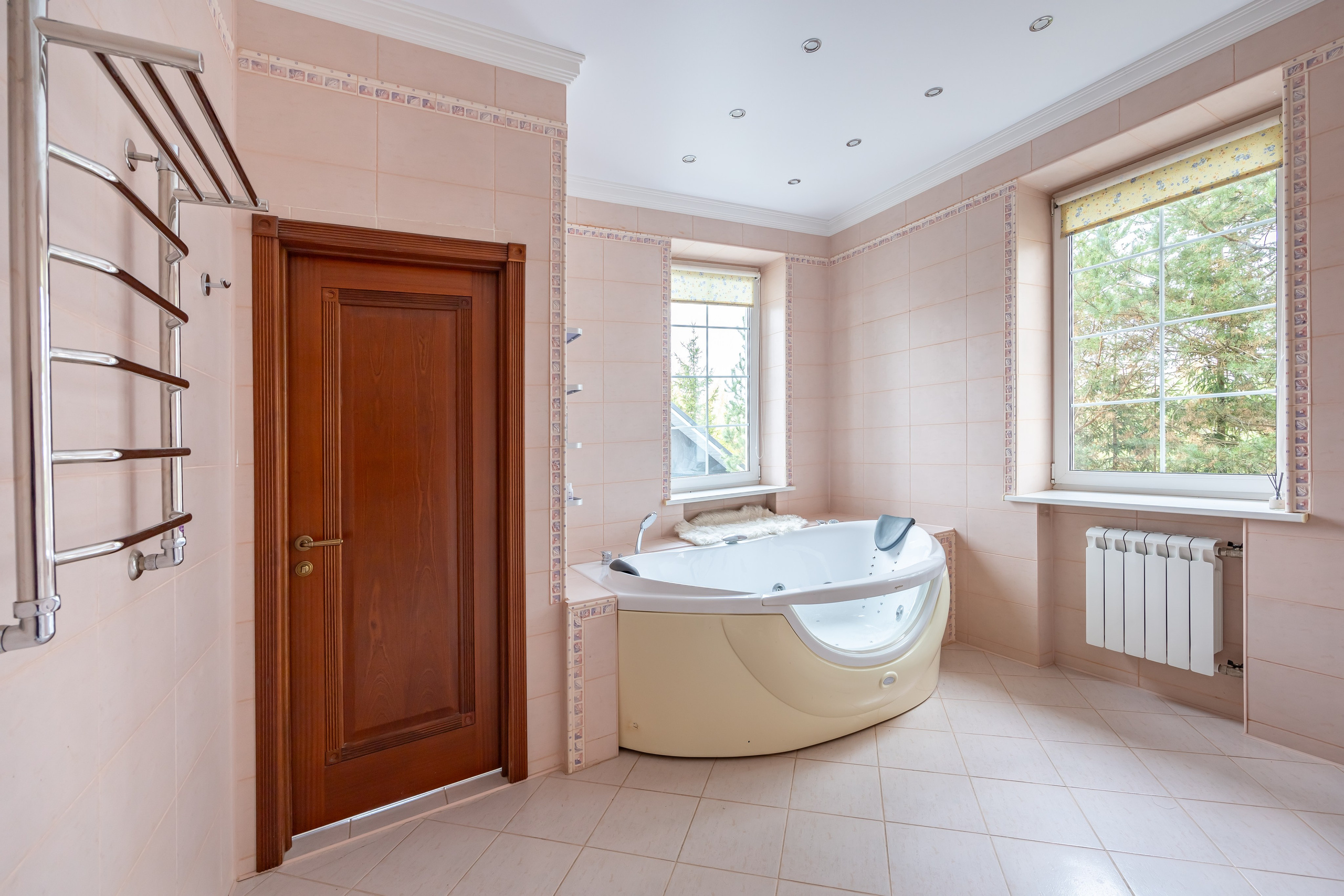 Дом для продажи в СНТ «Исток». Интерьерный фотограф в Москве Сергей Чекмезов