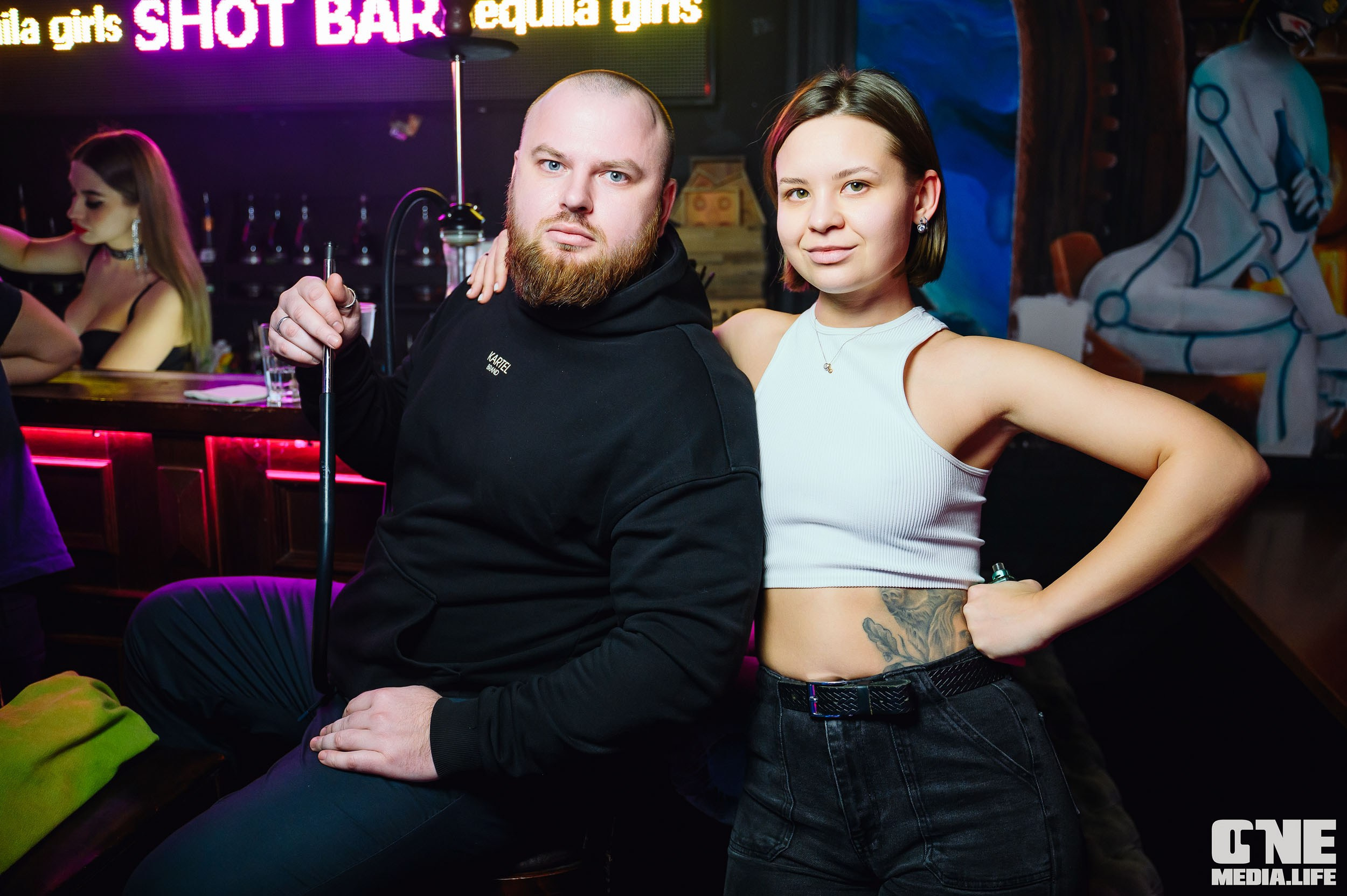 Пятничная туса в XxxX. One Media Life: фоторепортажи, фотоотчеты с мероприятий и заведений