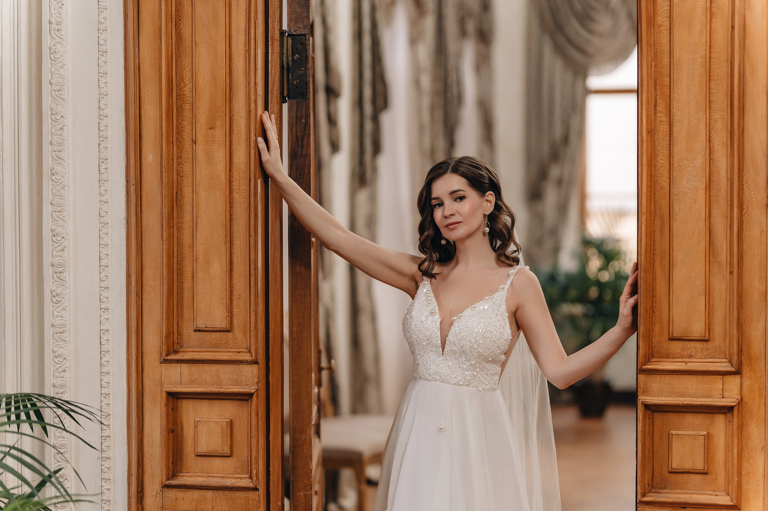 Свадебная фотосессия в библиотеке им. Пушкина. Портретный фотограф Москва Светлана Кашура