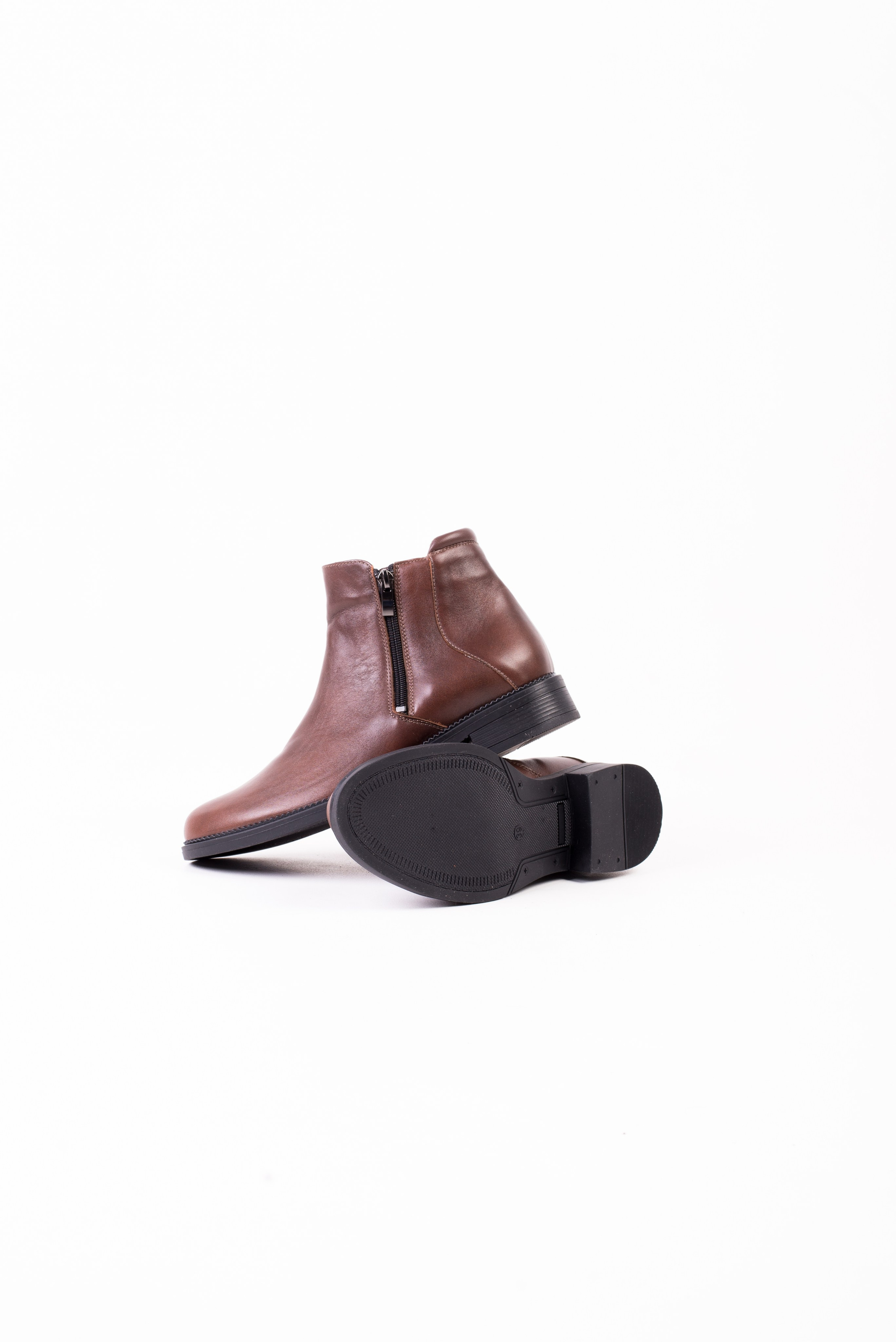 Обувь «Первый обувной» г. Воронеж Производители «Азария» и «Рособувь». Кирилл Бутлович фуд фотограф, Киров