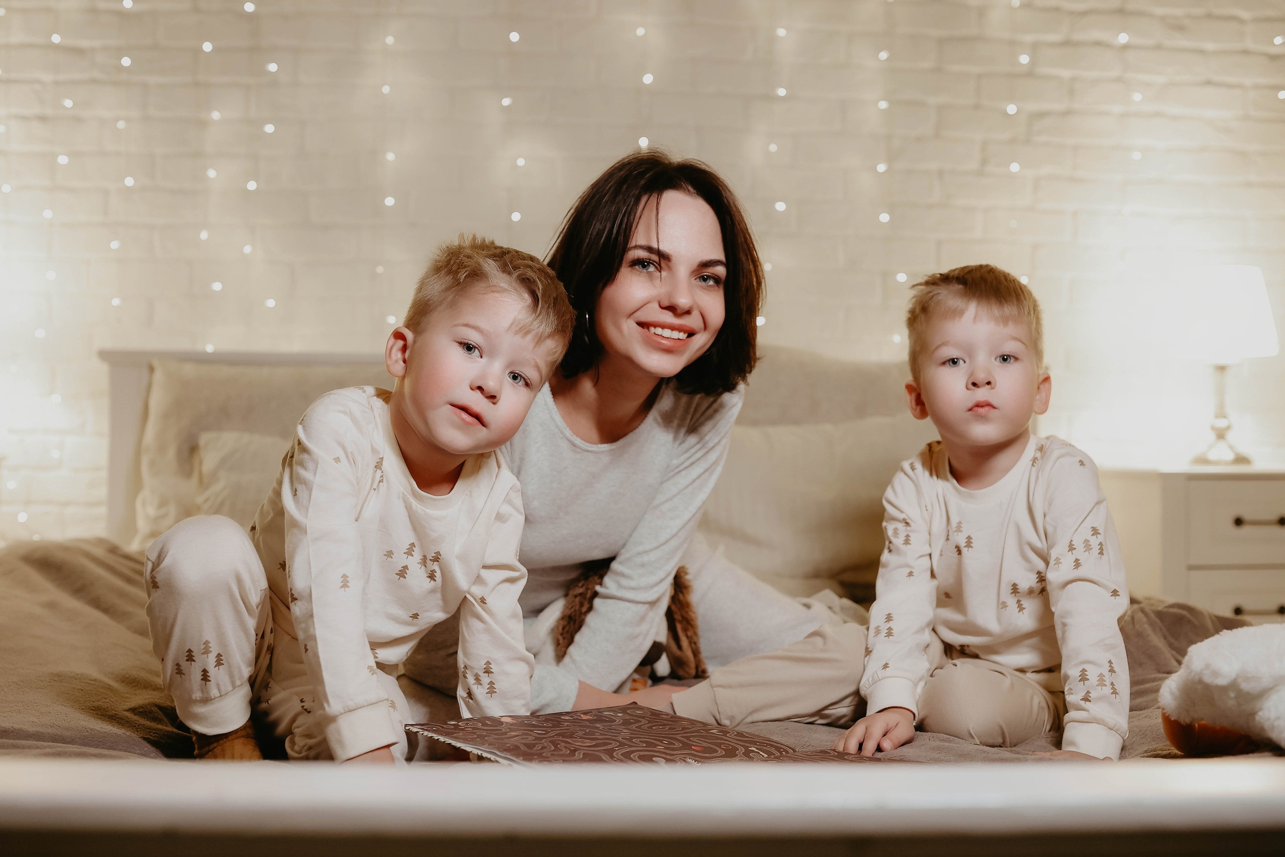 Новогодняя. Саша+Андрей+дети. Photographer in Moscow & everywhere in the World Alena Vyalova