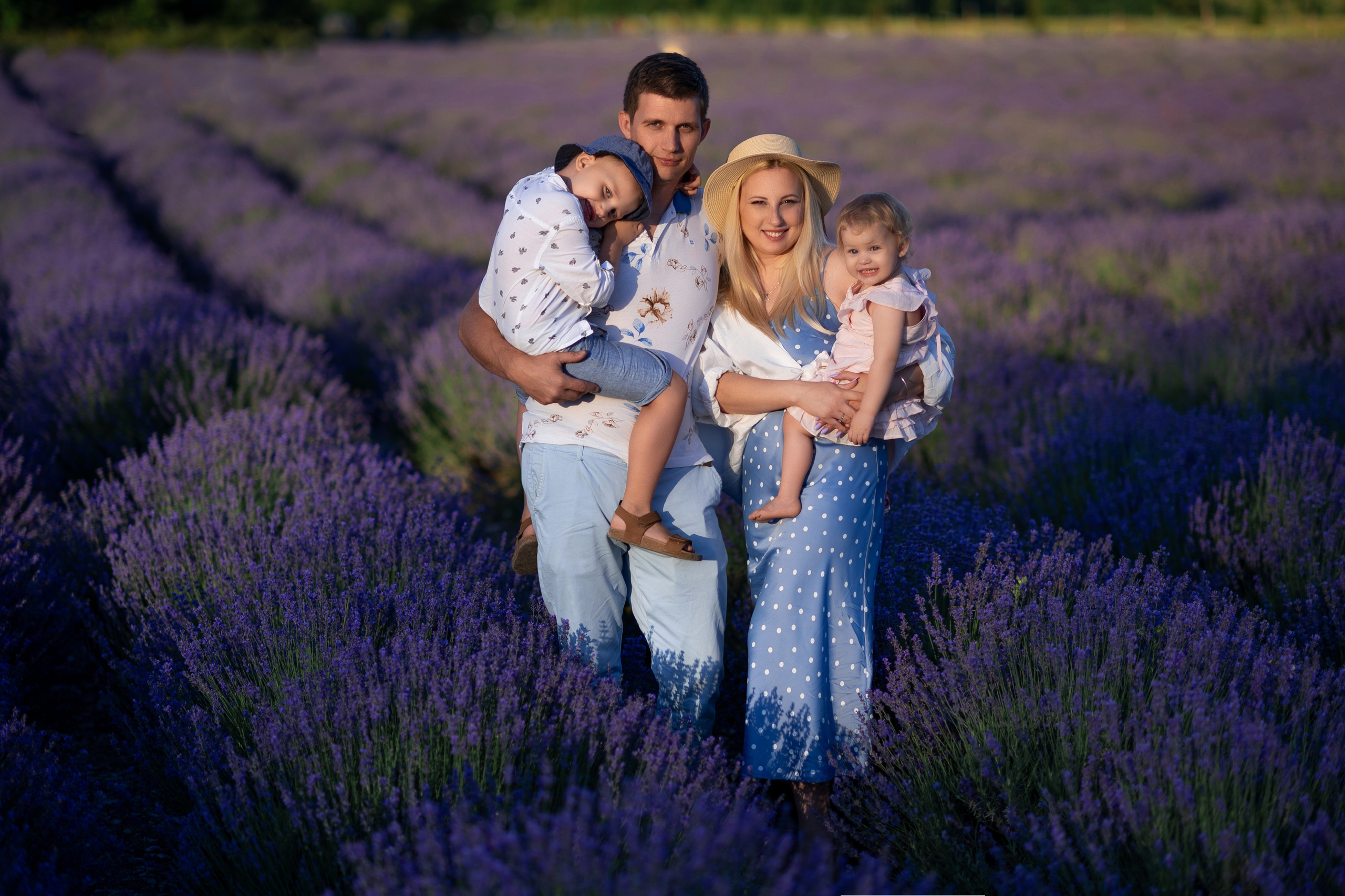 Однажды в лаванде. Семейный и женский фотограф в Москве и Ставрополе Эвелина Багдасарова