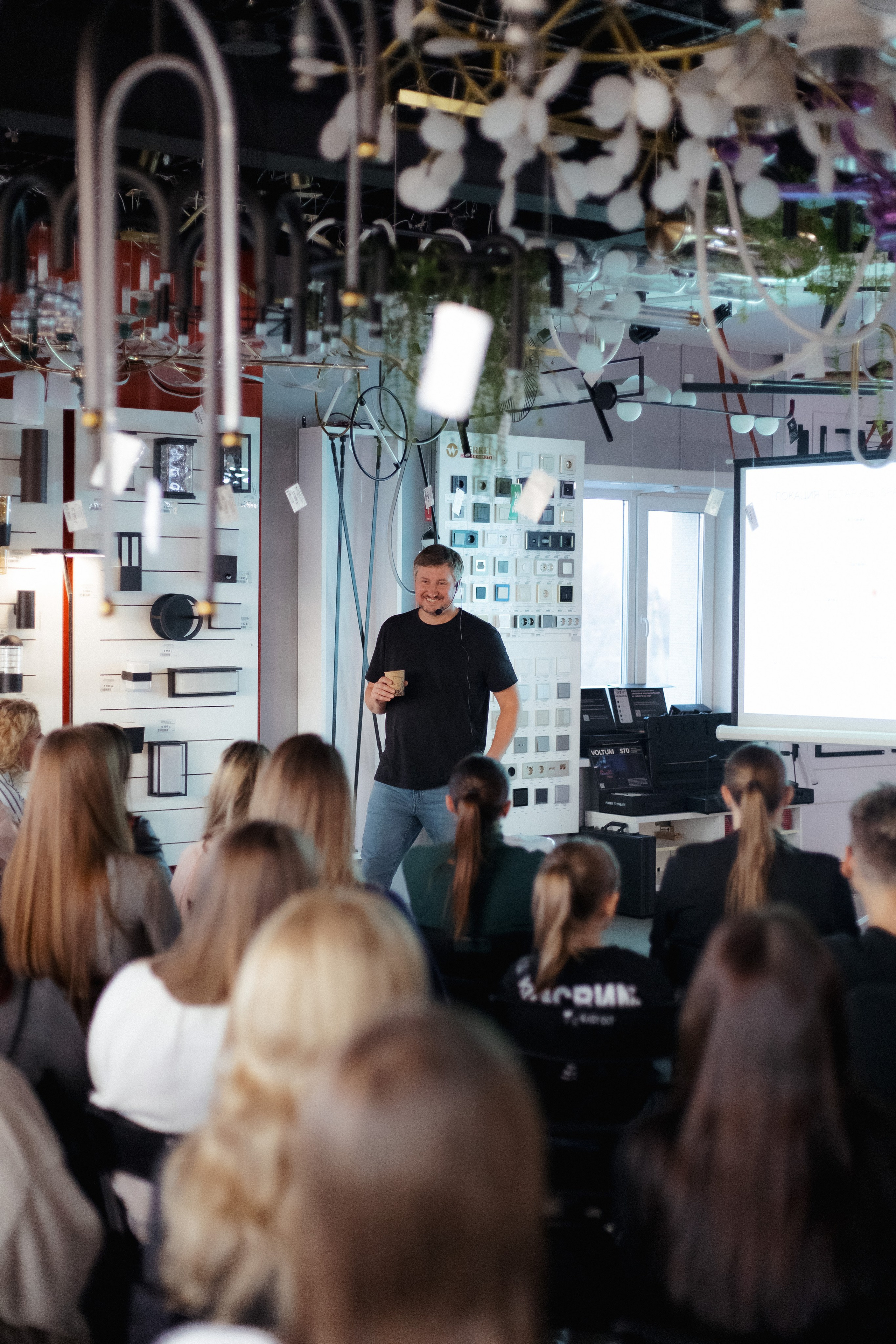 FANDECO [Освещение дома светодизайнера]. СВОИ. ФОТООТЧЕТЫ-СОБЫТИЯ-МЕСТА