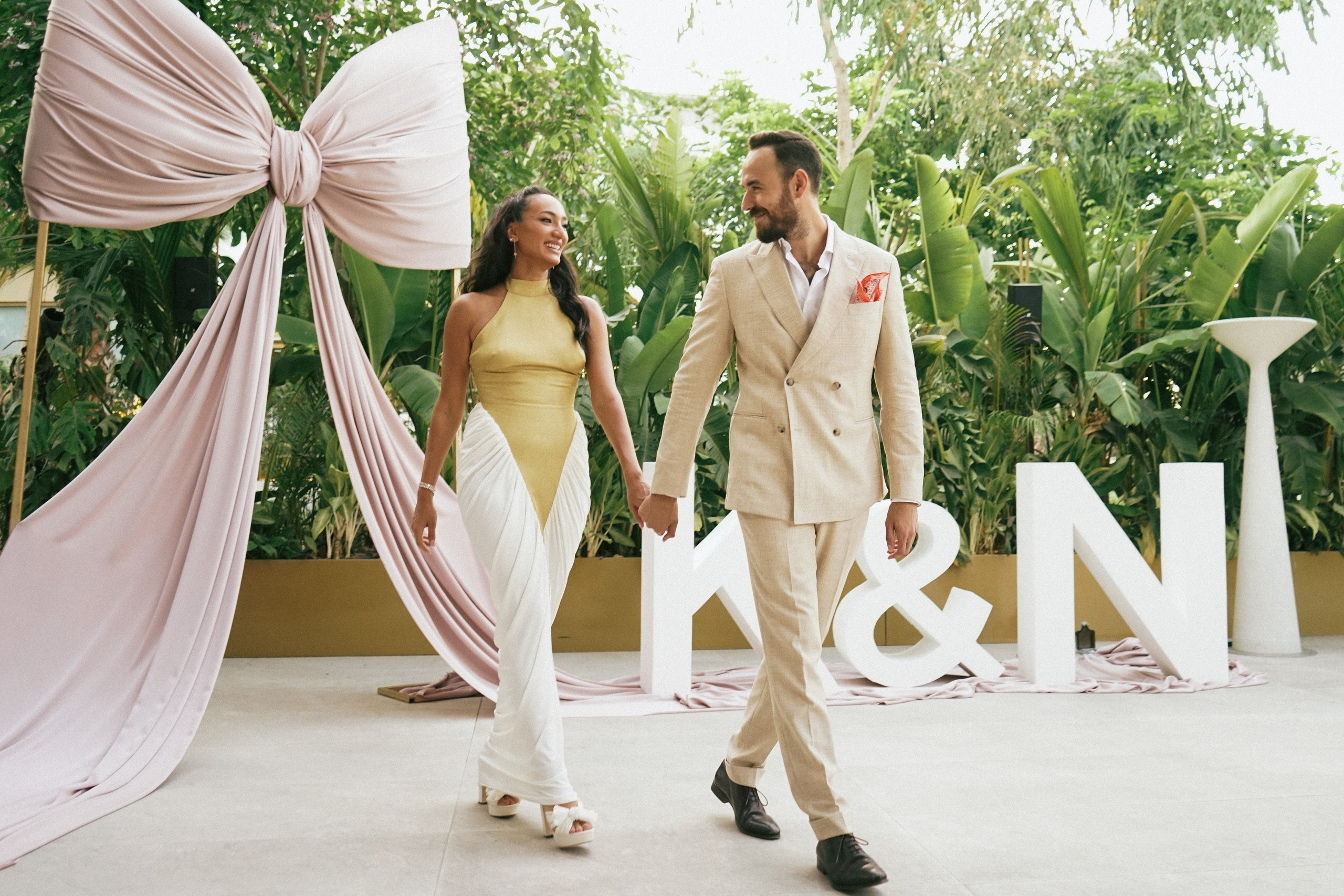 Wedding in Dubai. Photographer in Georgia UAE Russia Nekit Fox