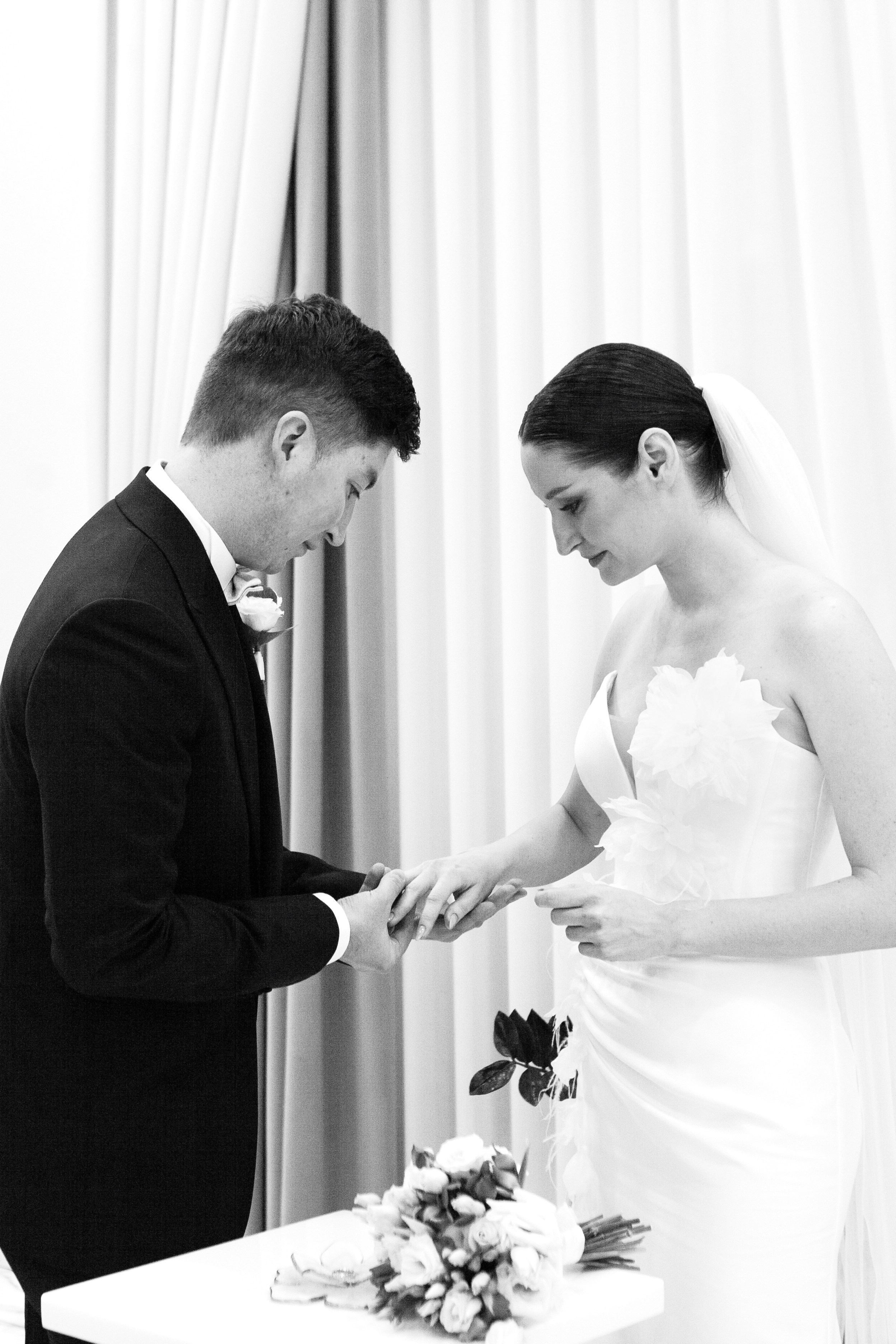 Фотосессия жениха и невесты в шипиловском загсе. Фотограф Ольга Ефремова