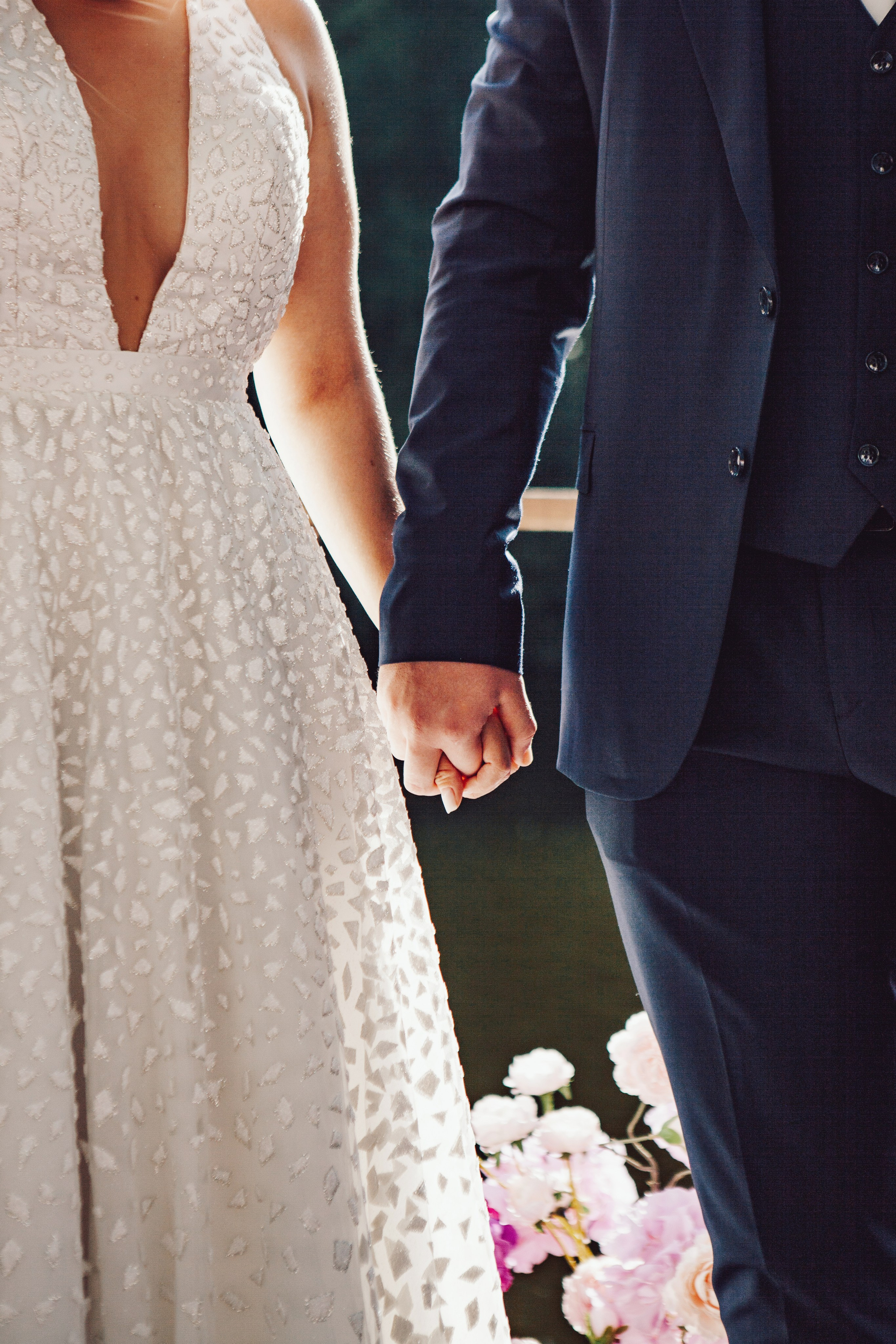 Свадебная фотосессия в отеле hartwell hotel и на патриарших прудах. Фотограф Ольга Ефремова