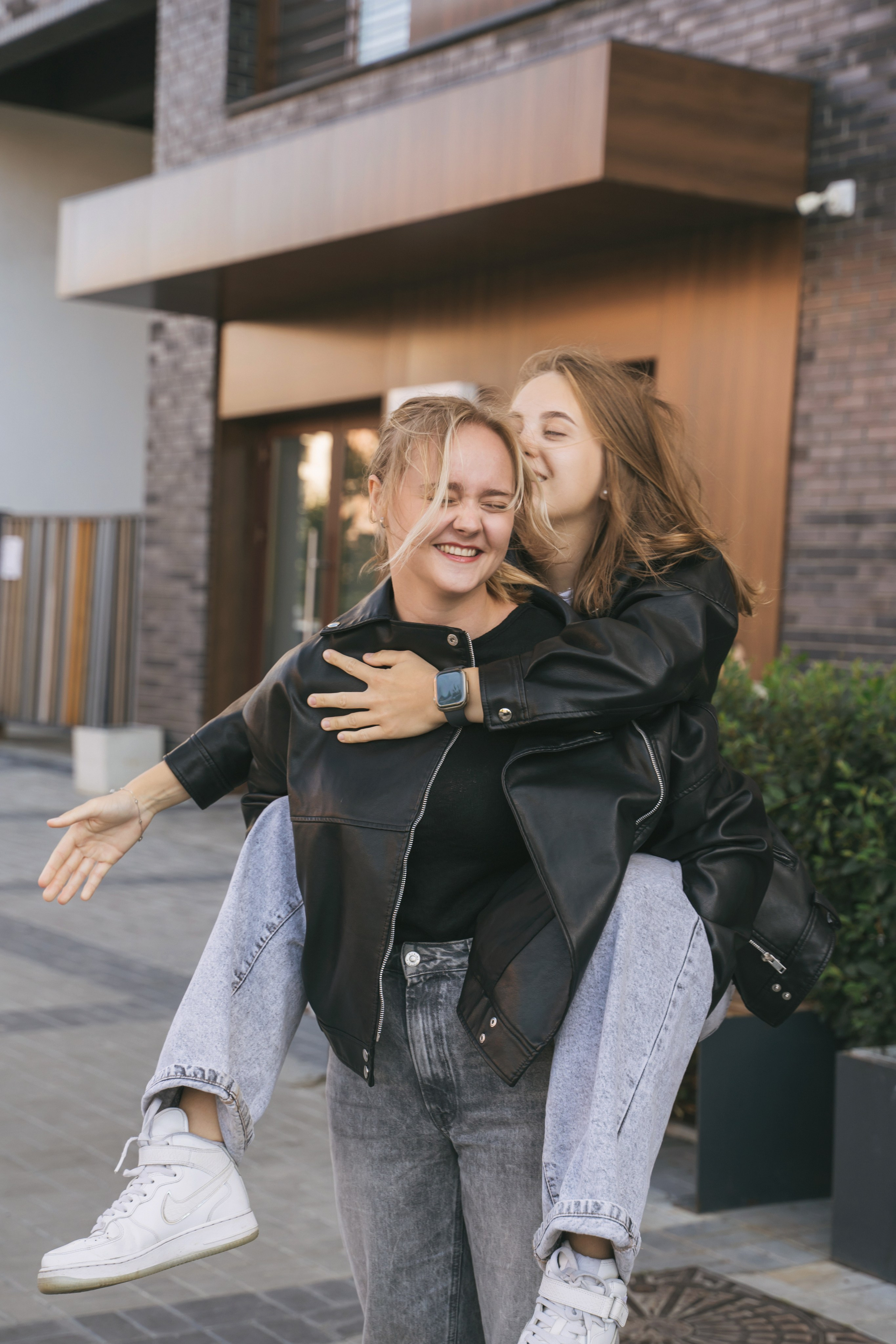 Подружки. Главная