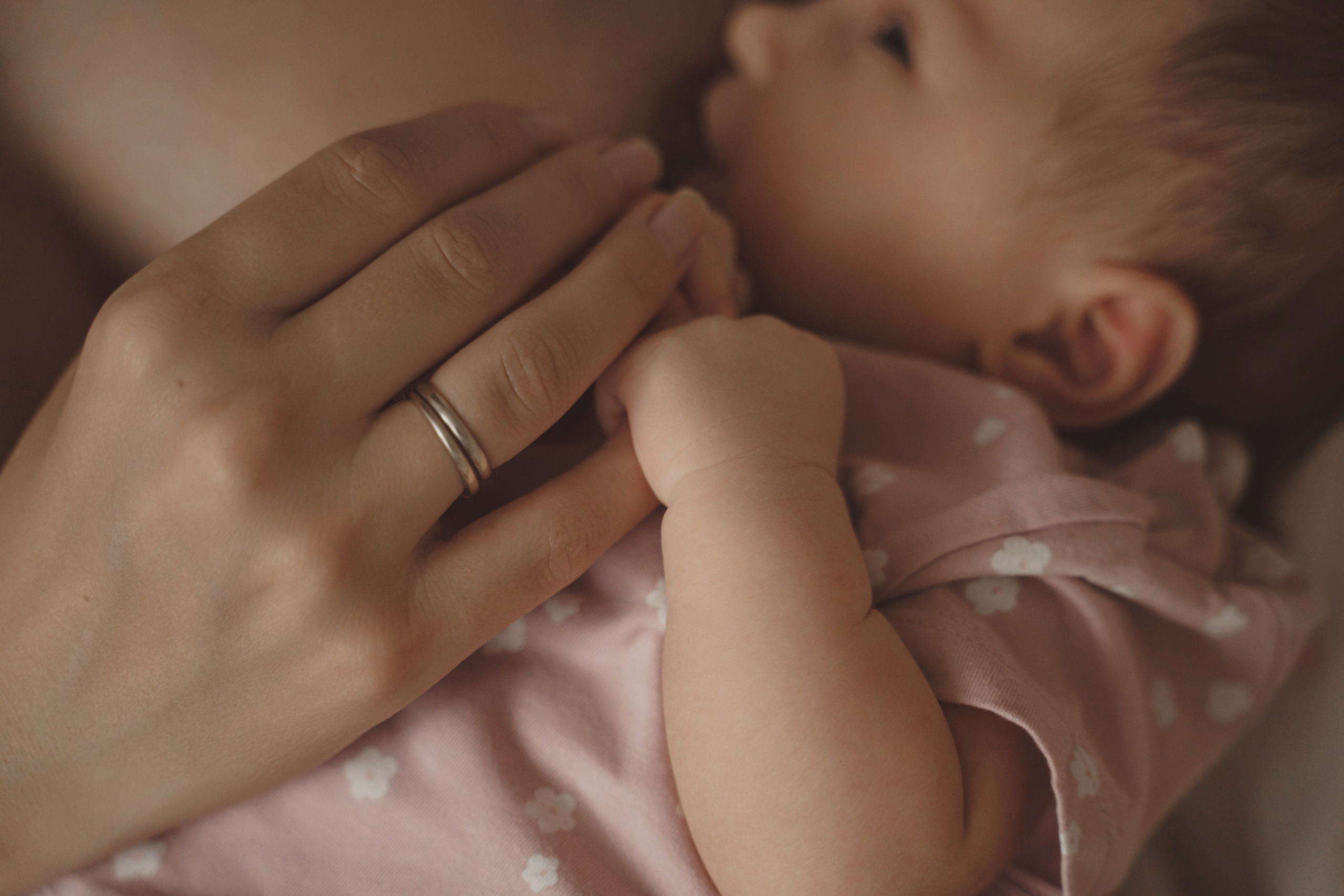 Малышке Алисе 1 месяц. Главная