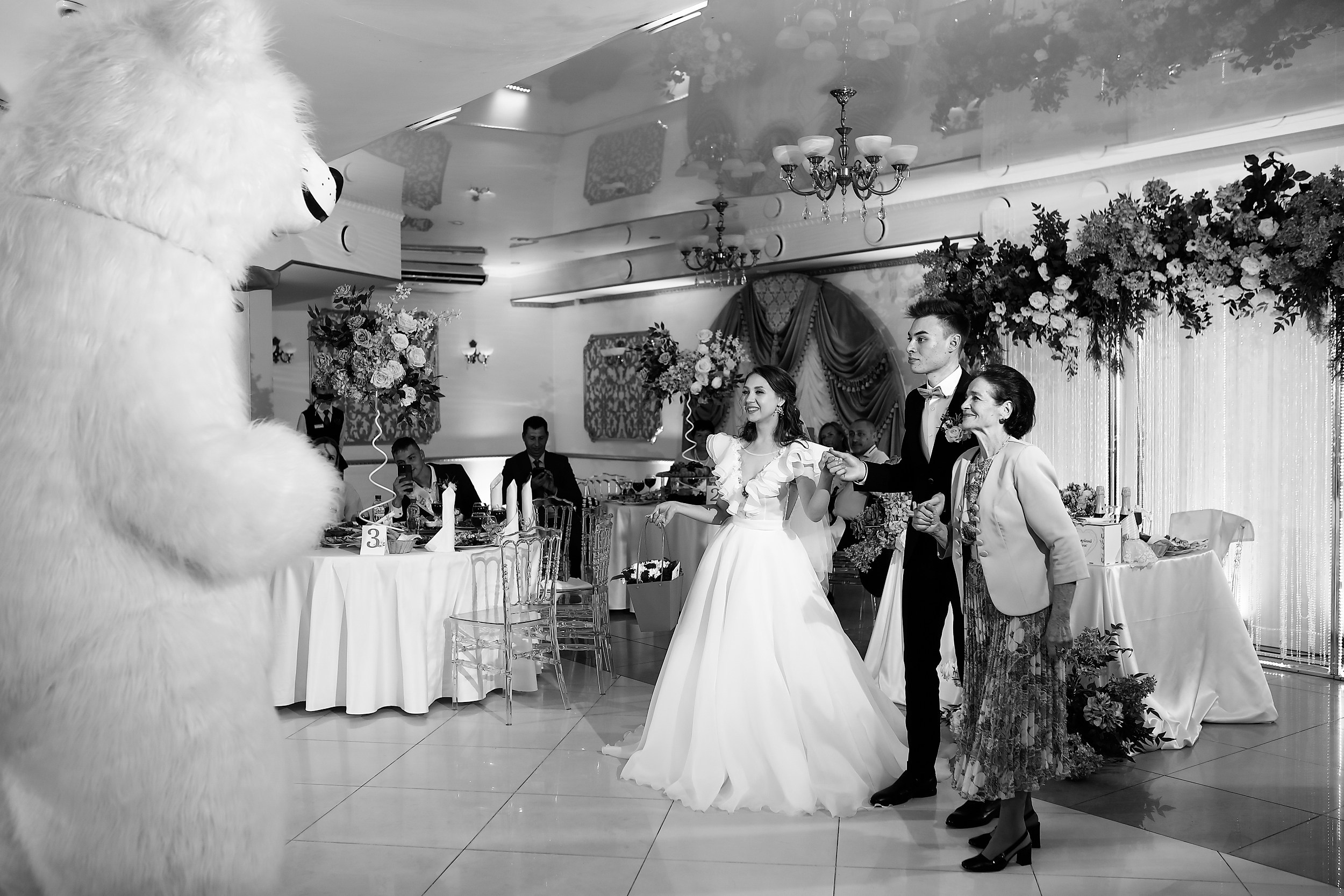 Свадебная фотосессия Кирилла и Вероники. Свадебный и семейный фотограф и видеограф в Екатеринбурге Полянские Тимур и Анастасия