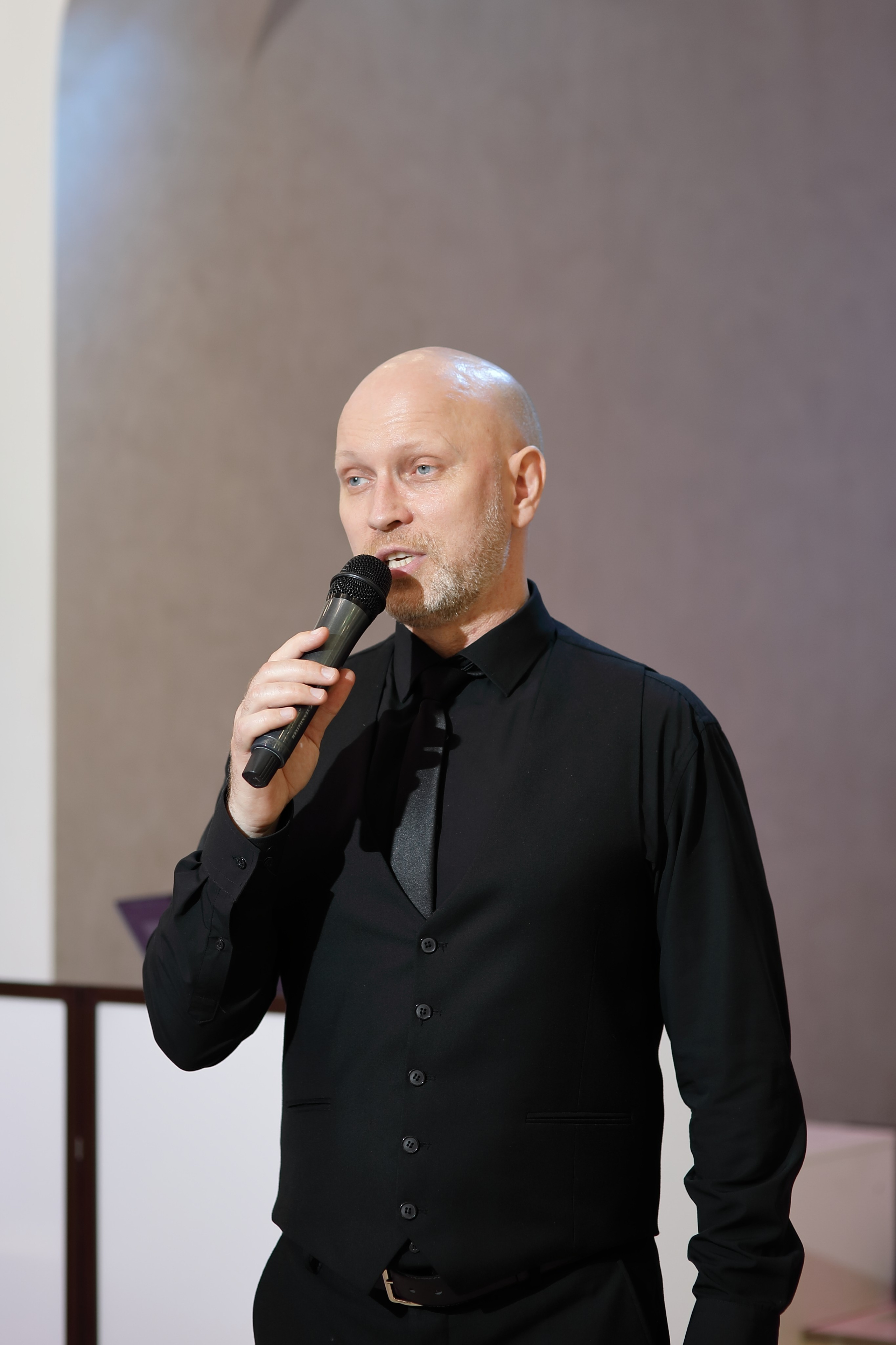 Анонс фотографий выпускников Уральского института ГПС МЧС России. Свадебный и семейный фотограф и видеограф в Екатеринбурге Полянские Тимур и Анастасия