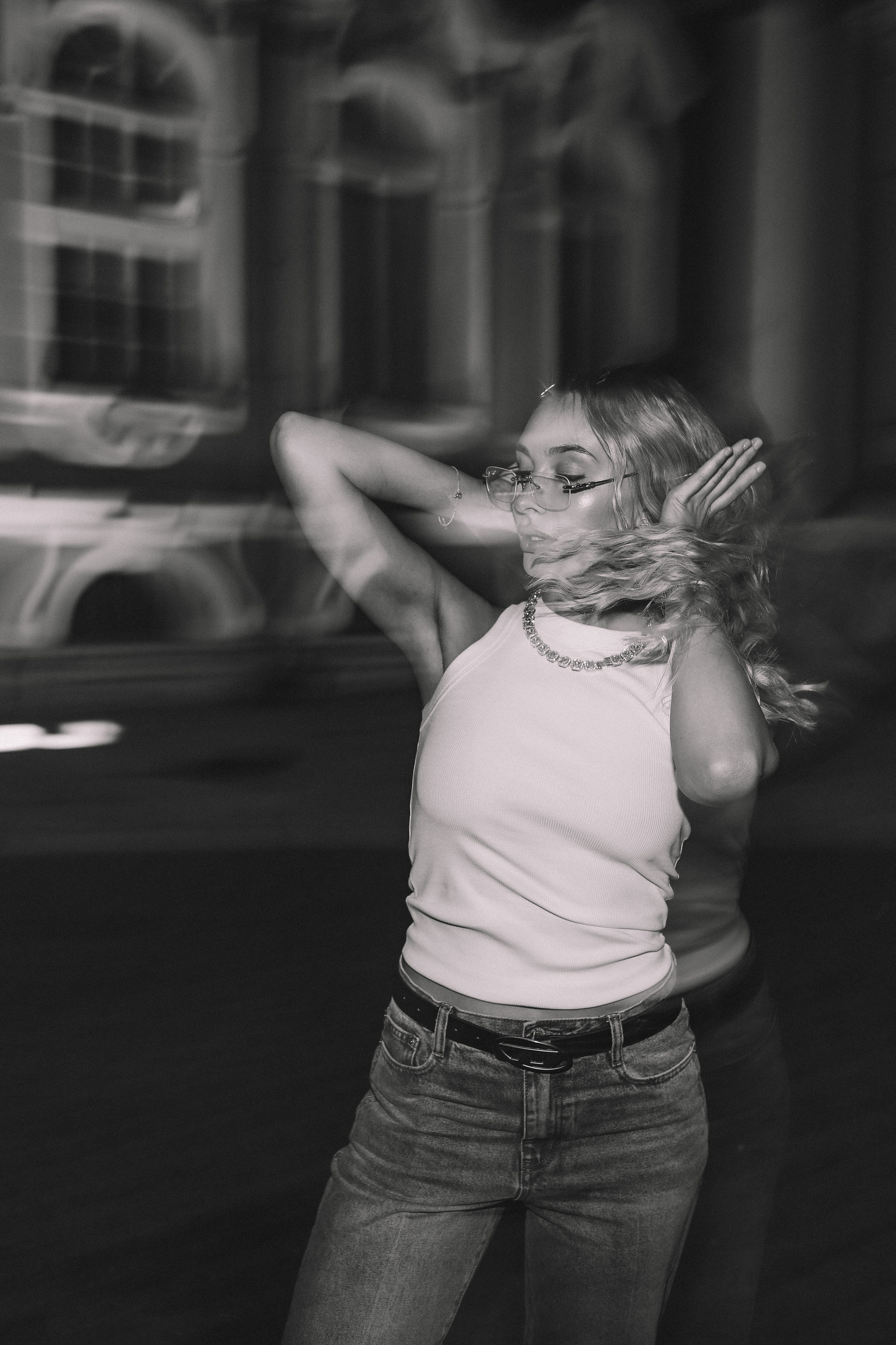 Полина — вечерний Петербург, съёмка со вспышкой | О. Беляева. Фотограф Олеся Беляева | Санкт-Петербург и Ленобласть