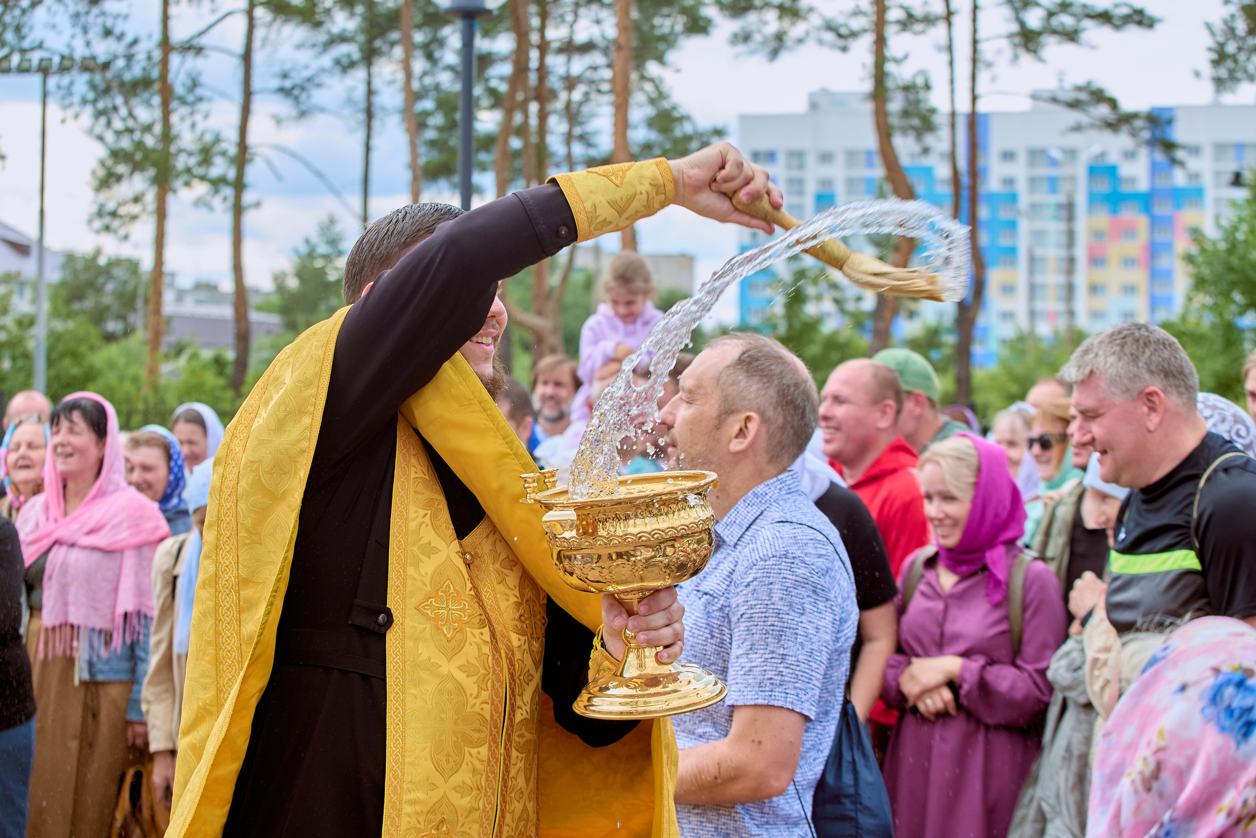 Фотографии портретов Крестного хода в Дзержинске