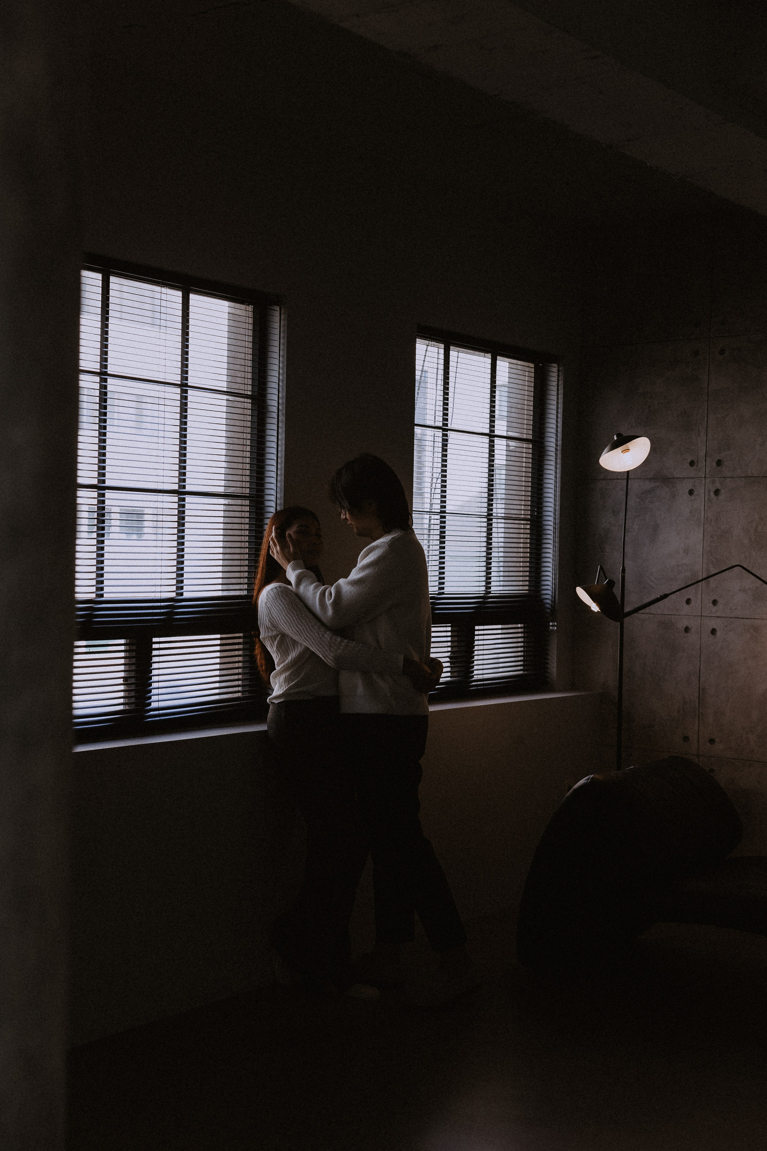 Love story в Пусане в студии с естественным и искусственным светом. ВАШ ФОТОГРАФ В ПУСАНЕ (Южная Корея) Александра Ануфрий