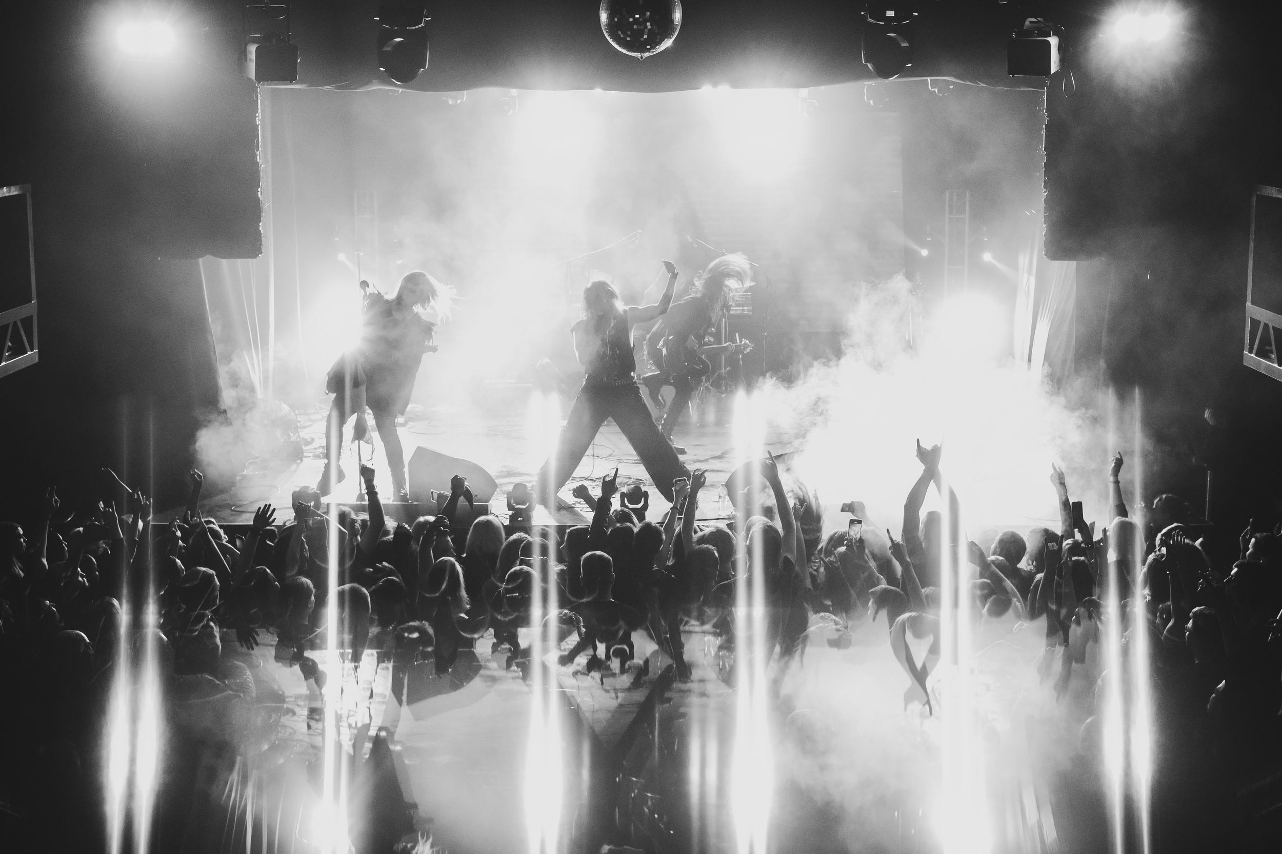 Neverlove. Репортажный фотограф Алексей Пирязев