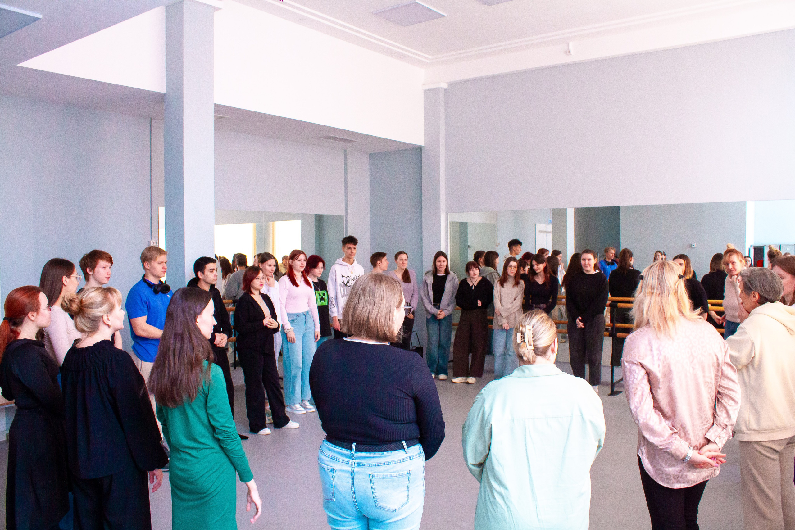 Круглый стол «Каким быть школьному театру»