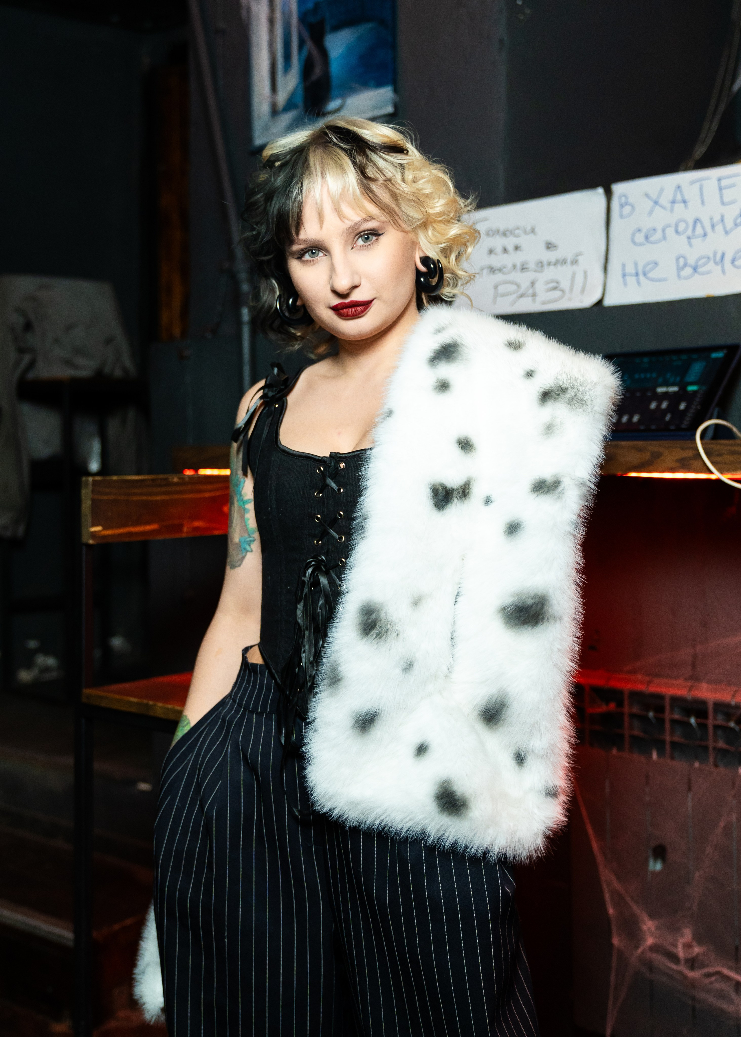 Helloween. Хэллоуин в баре Дебошир Санкт-Петербург. Halloween at the Debaser Bar in St. Petersburg. Хэллоуин в Санкт-Петербурге, бар Дебошир, хэллоуин, праздники