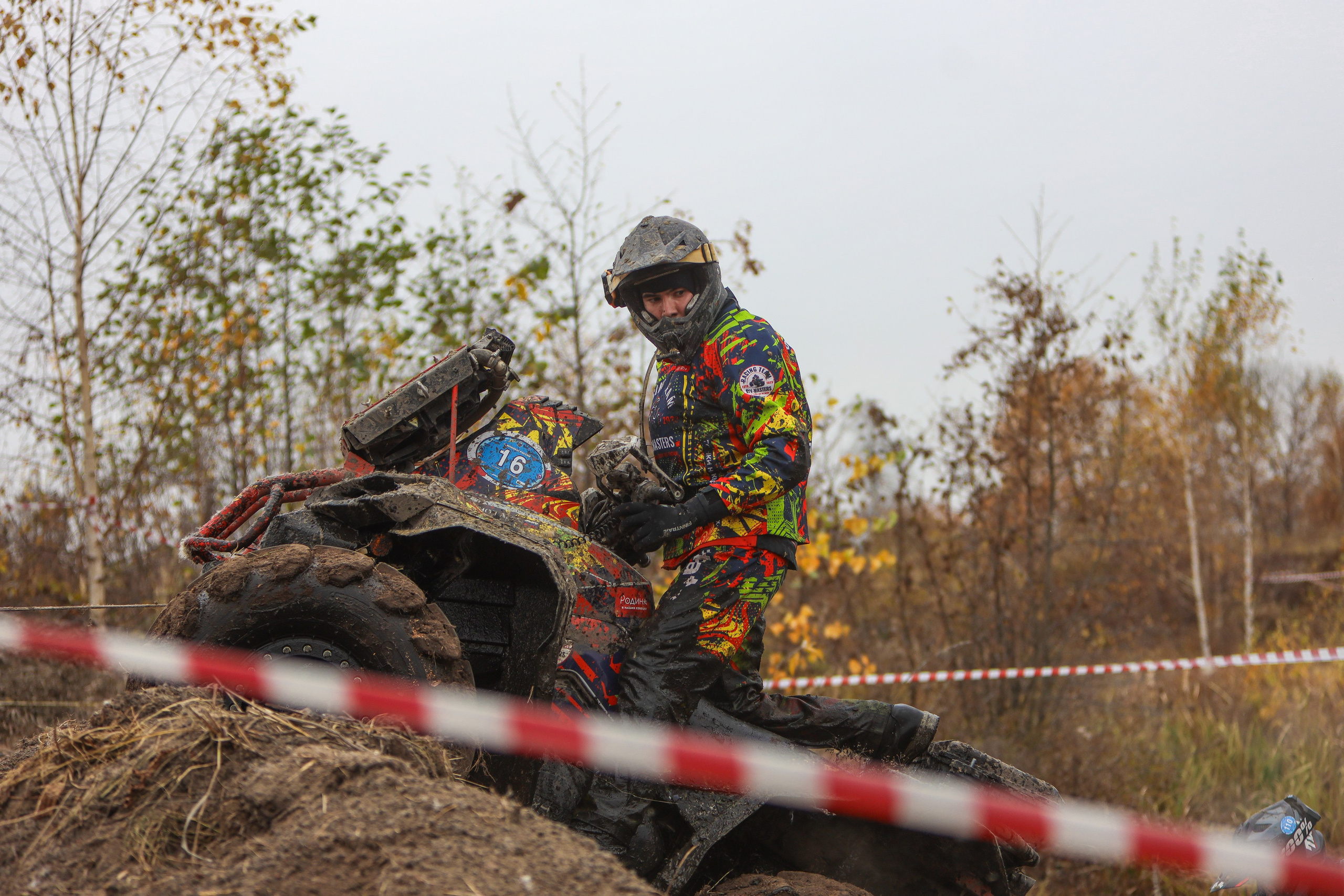 Гонки на квадроциклах Грязевое кольцо. Спортивный фотограф в Самаре