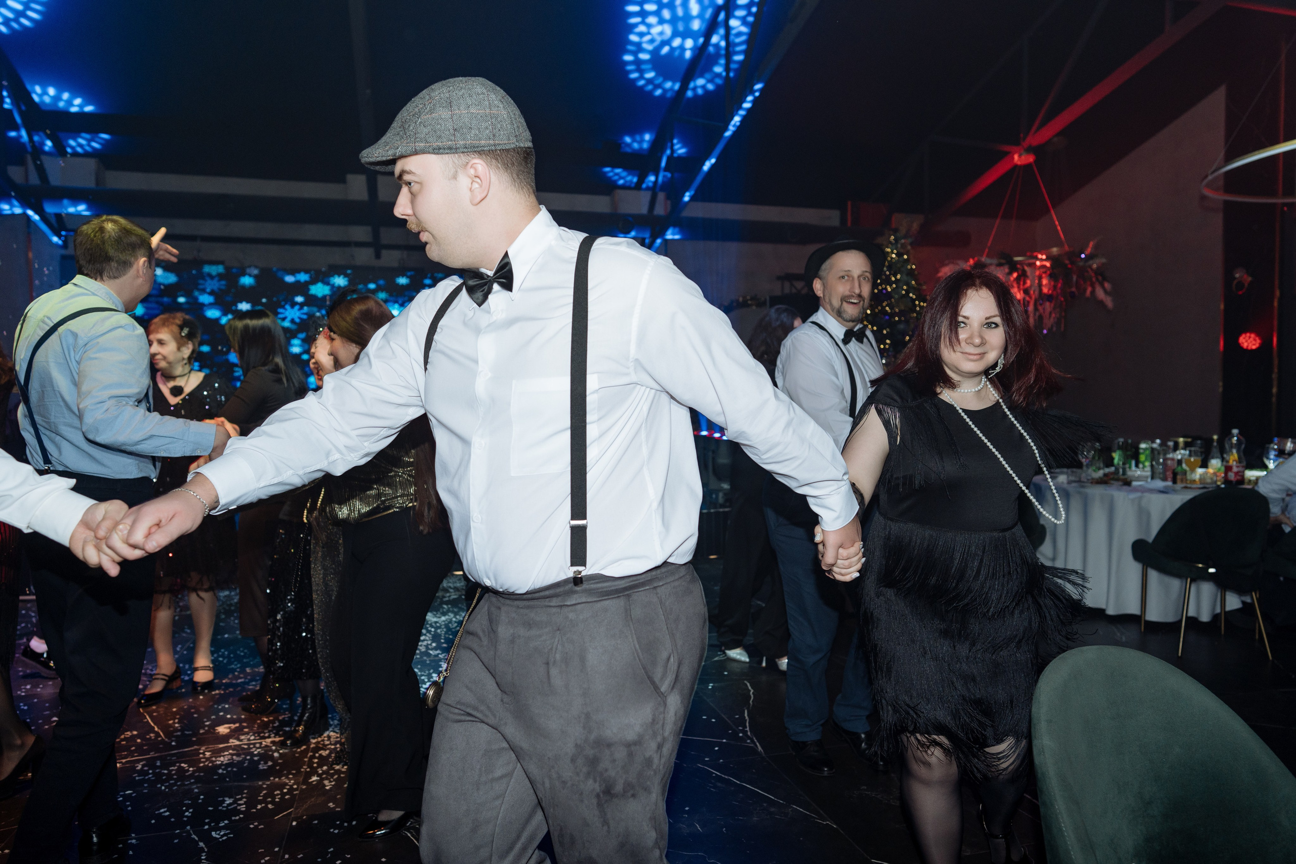 Альбион Тур