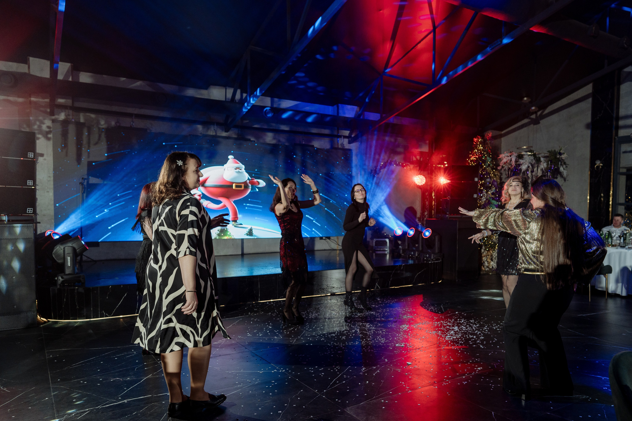 Альбион Тур