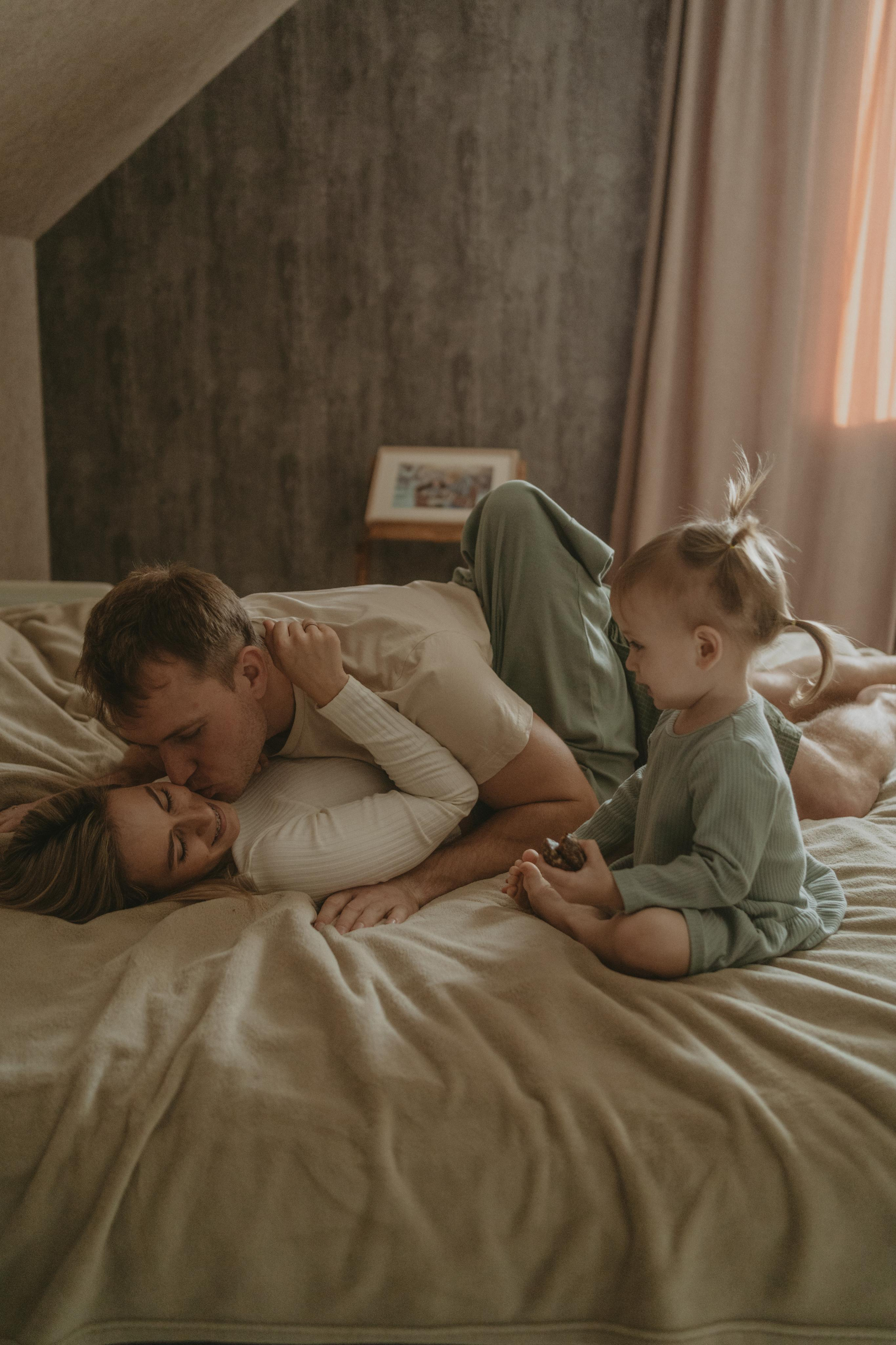 Лена, Сергей и Лея. Свадебный и семейный фотограф в Калининграде Алина Свиклан