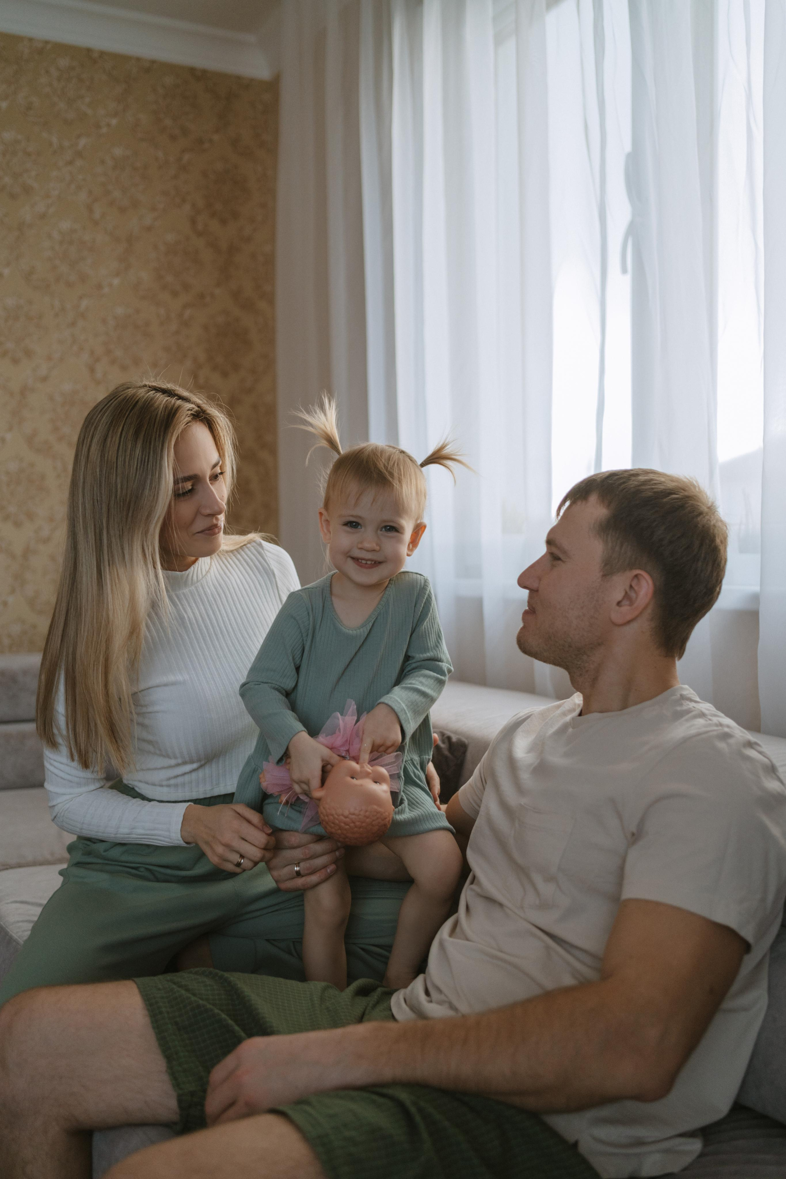 Лена, Сергей и Лея. Свадебный и семейный фотограф в Калининграде Алина Свиклан
