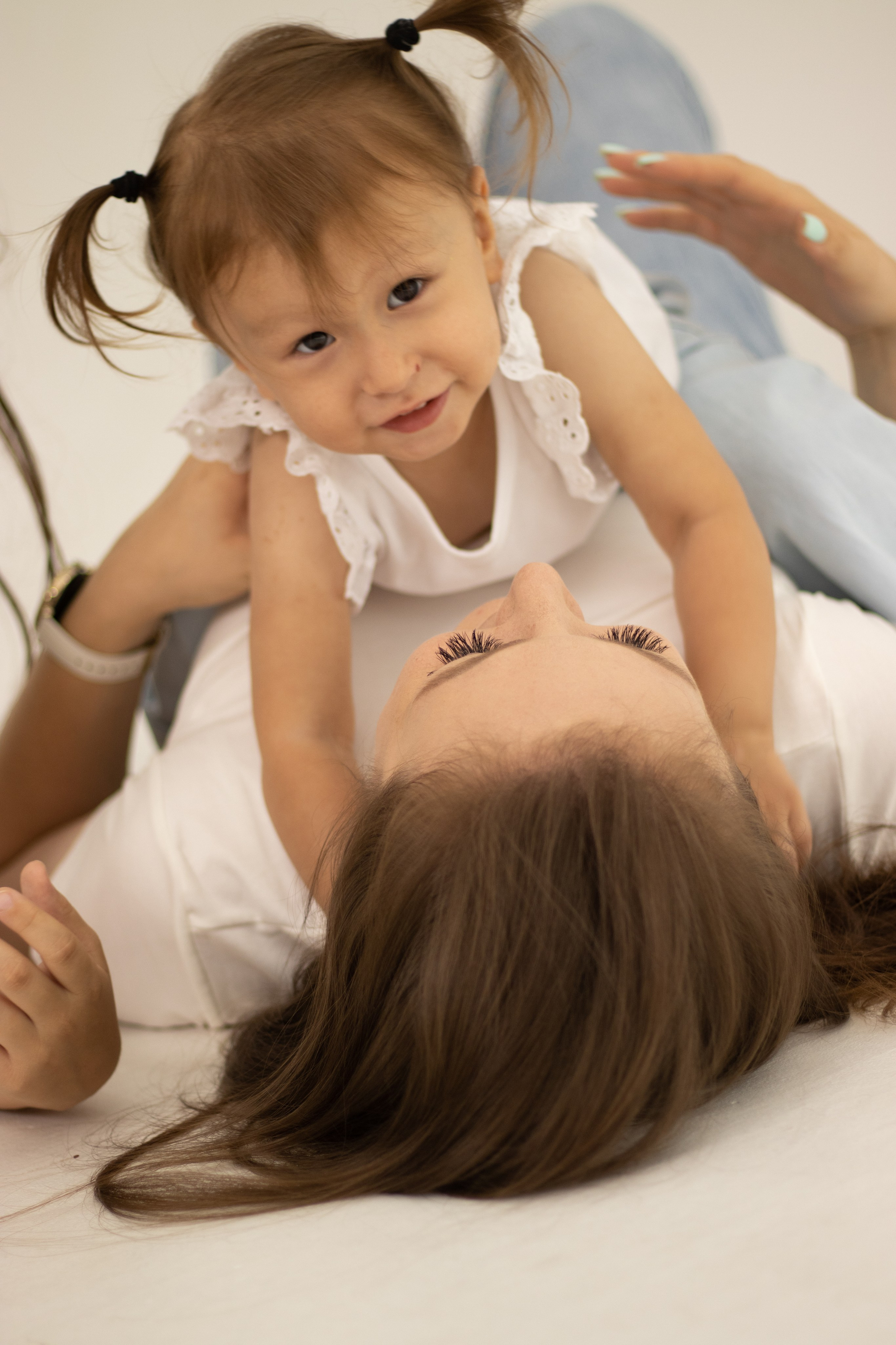 Студийная фотосессия. Фотограф в Астане, индивидуальная, семейная, домашняя фотосессия