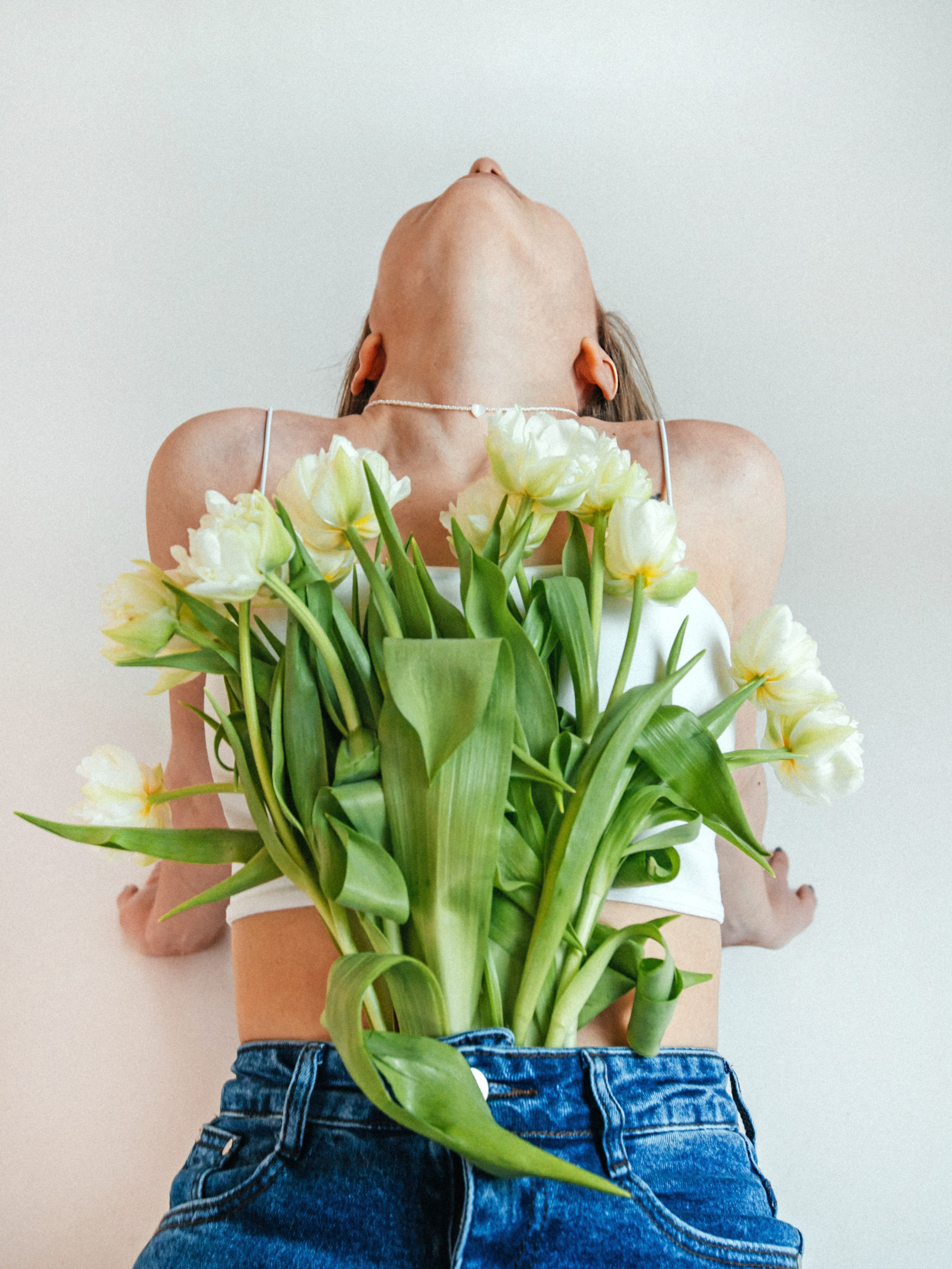 Алена в тюльпанах. Семейный и детский фотограф в  г. Екатеринбурге Холодова Юлия