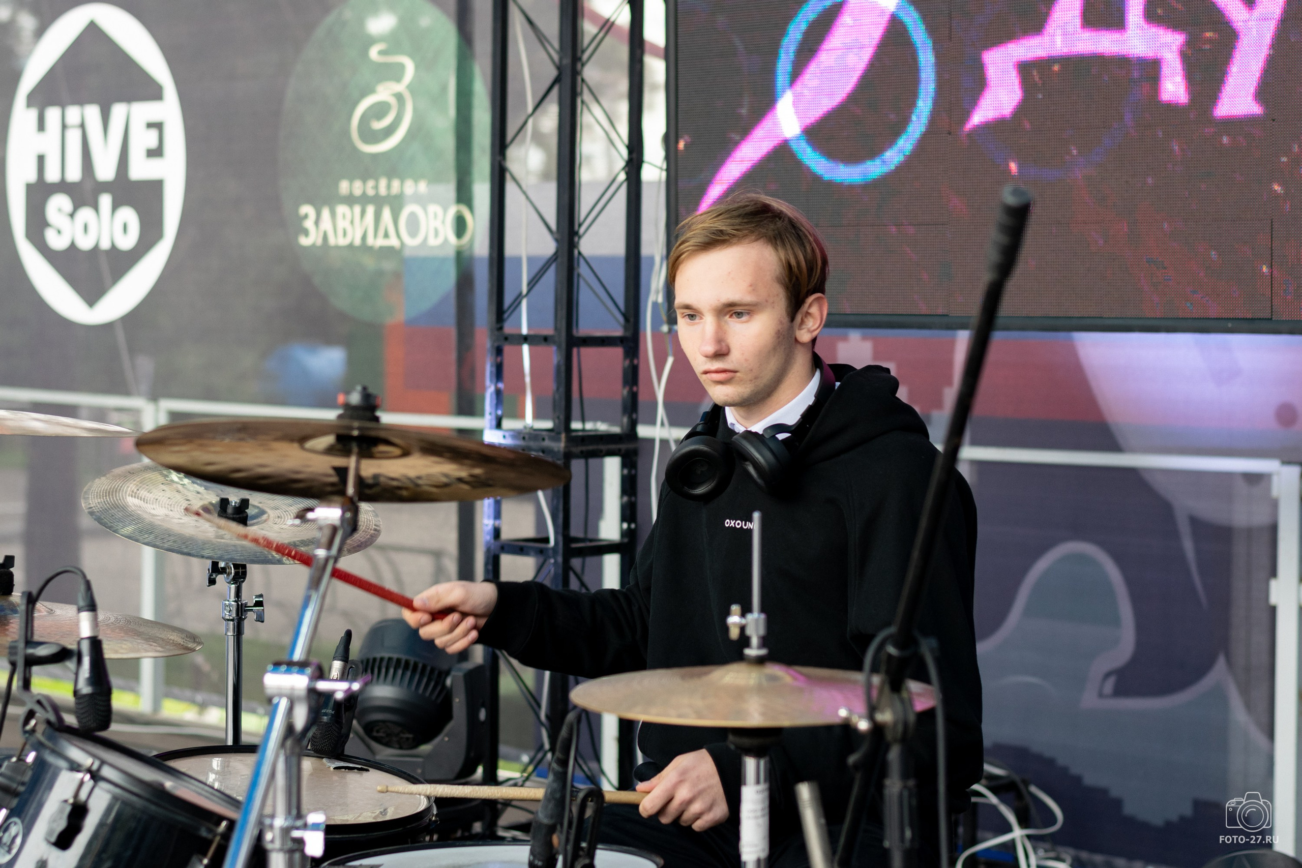 Антон Курдюмов фотограф в Хабаровске Рина Курдюмова фото27 foto27 Антон Дорофеев репортажный репортаж документалист Тони и Рина фотосоздатели Международный фестиваль Рок в защиту животных Хабаровск