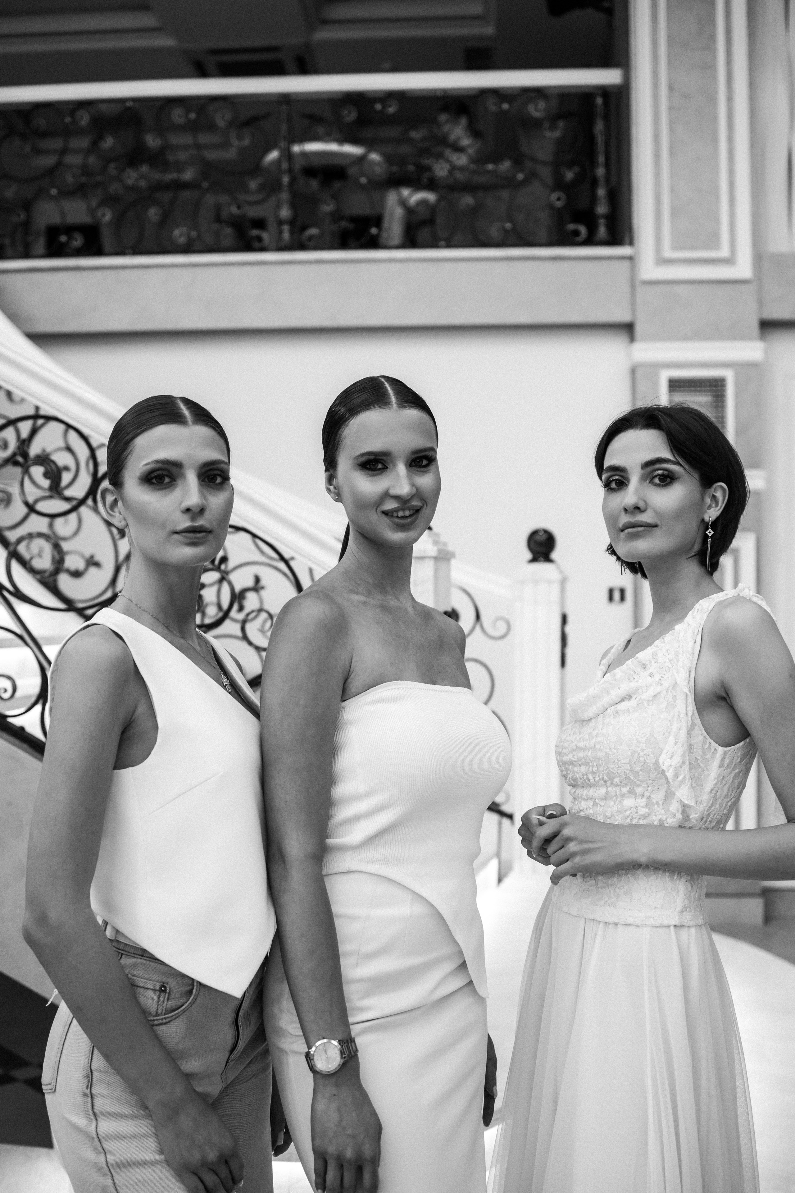Fashion Show 2025 (Модный показ). Подготовка. Фотограф в Краснодаре | Женский портрет, семейные, репортаж мероприятий, ню, арт-ню | Лагунов Владимир