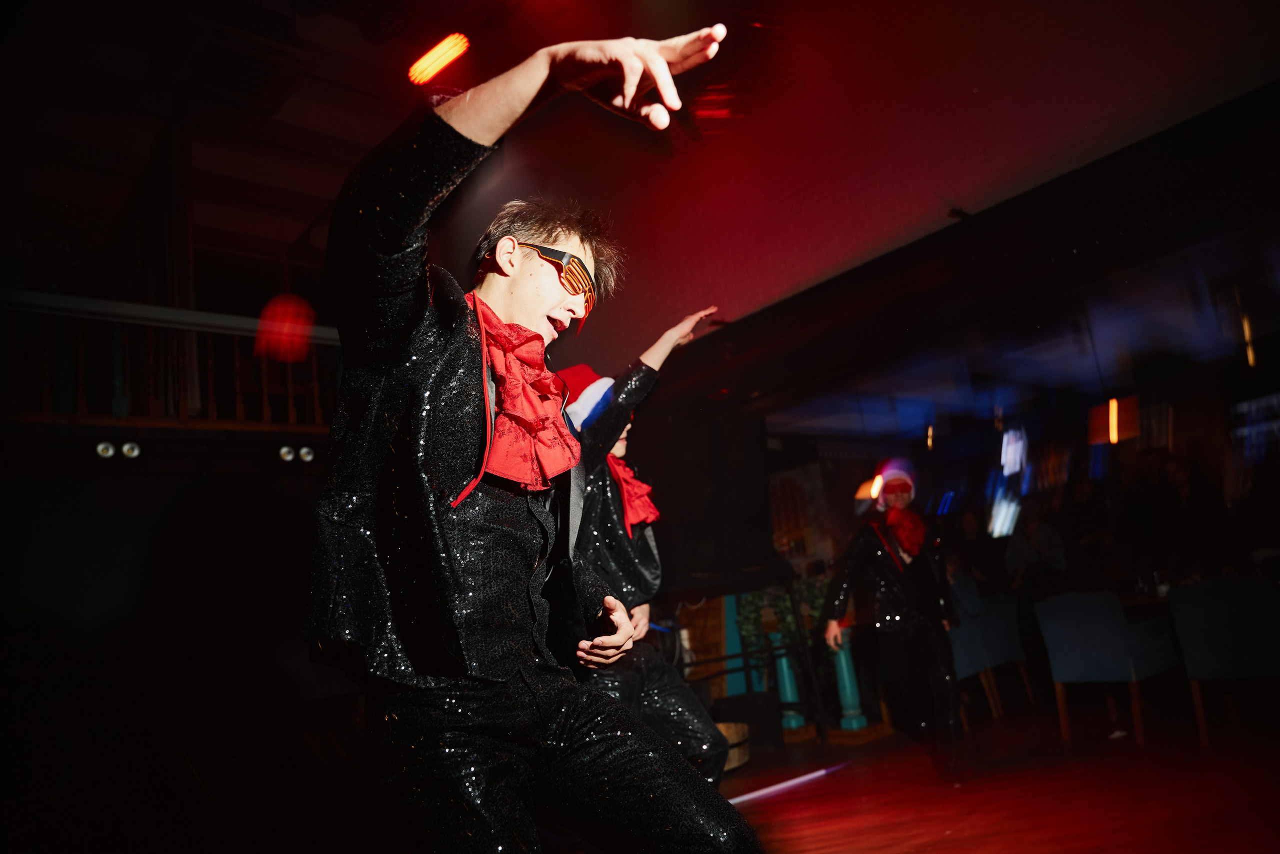 Арт-вечеринка 2026. Фотограф и видеограф в Кургане Леонид Корнильев