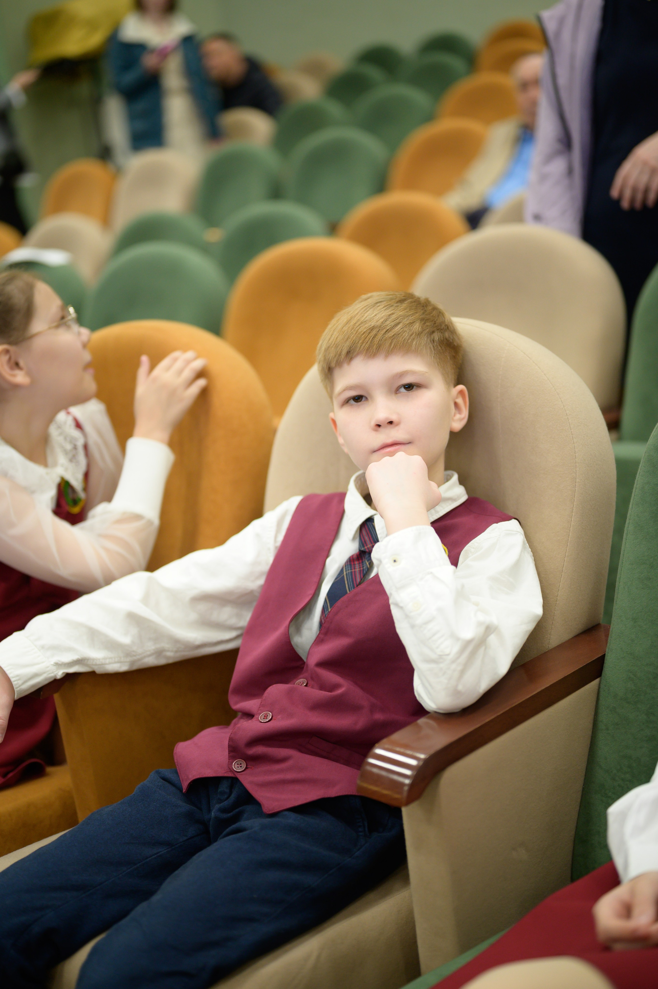 Выпускной 4Б гимназия № 16. Фотограф новорожденных, семейный детский в Тюмени Татьяна Морозова