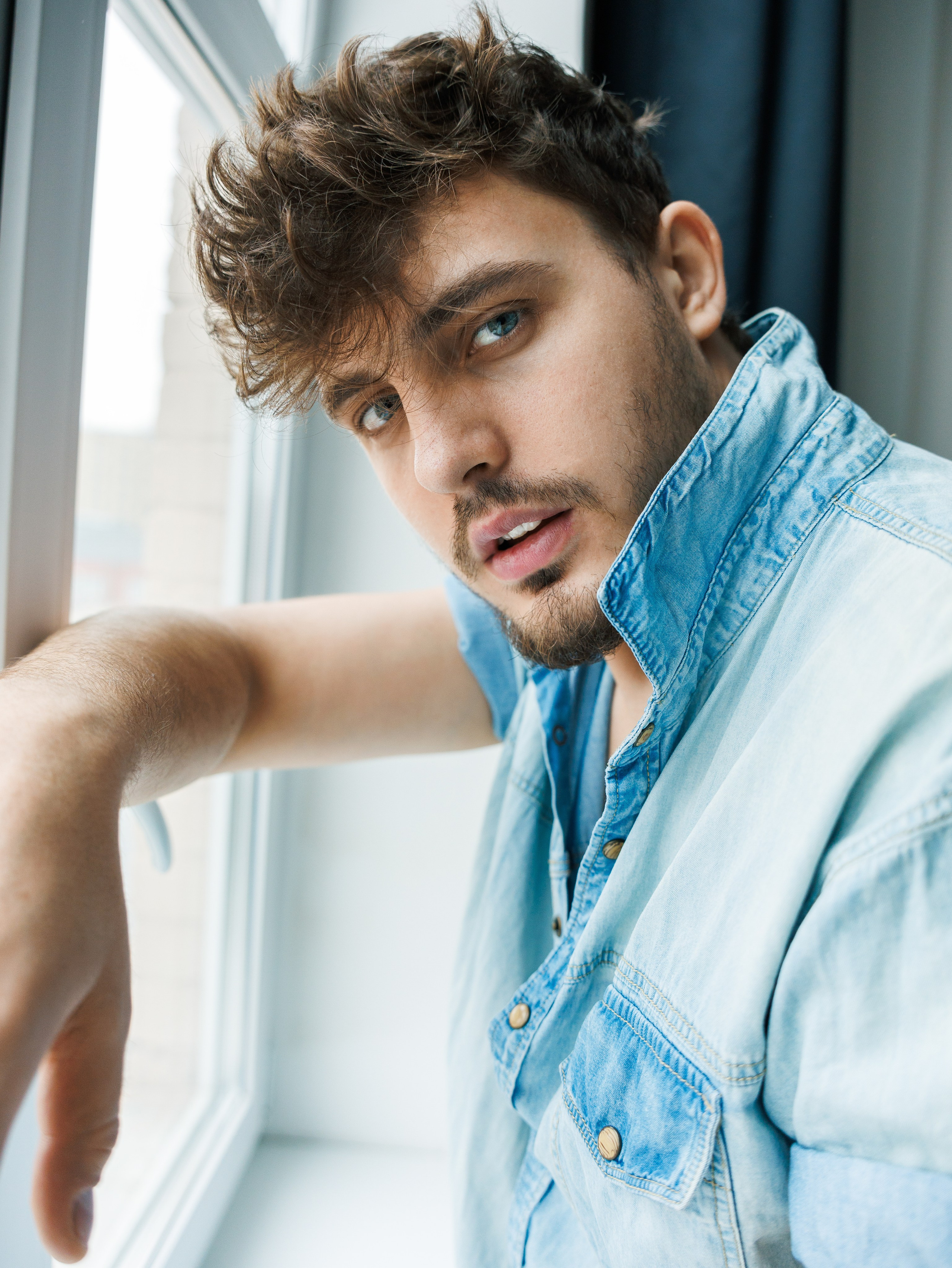 МУЖСКОЙ ПОРТРЕТ. Портретный фотограф в Москве — Янка Шемшурова