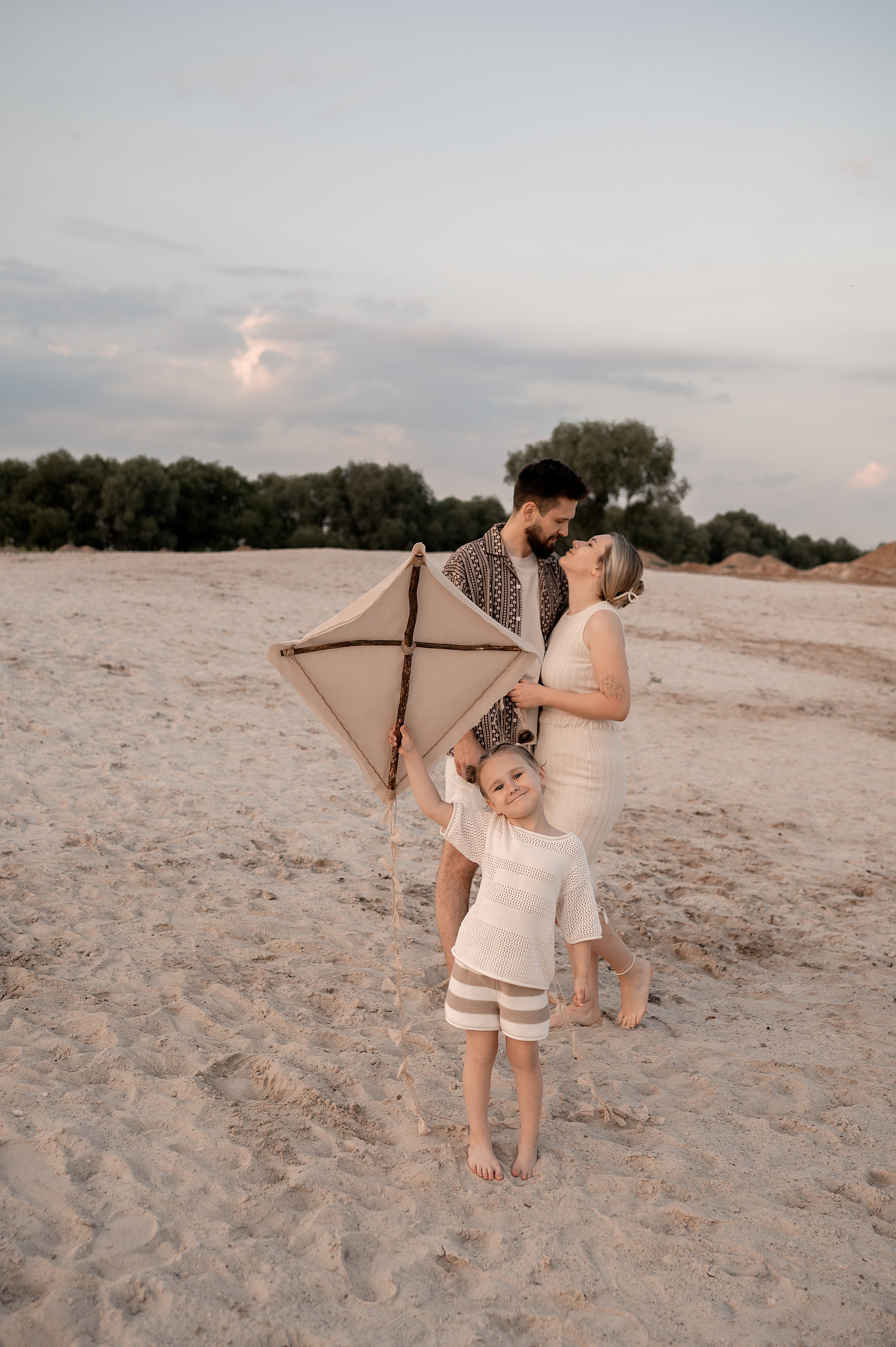 Костя, Юля и Теона. Свадебный и семейный фотограф в Серпухове Александра Дерюшева