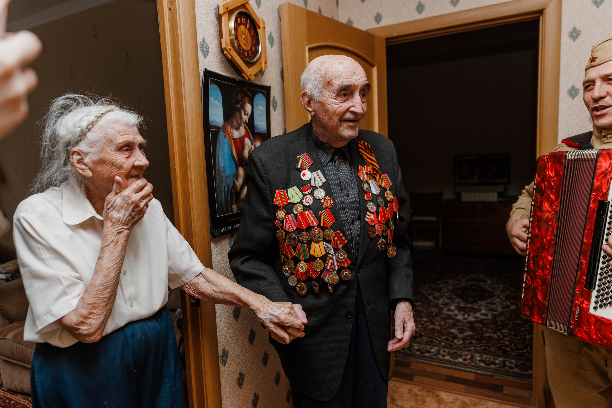 ПОЗДРАВЛЕНИЕ ВЕТЕРАНОВ ВЕЛИКОЙ ОТЕЧЕСТВЕННОЙ ВОЙНЫ. РЕПОРТАЖНЫЙ ФОТОГРАФ НИЖНИЙ НОВГОРОД Игнатьева Виктория