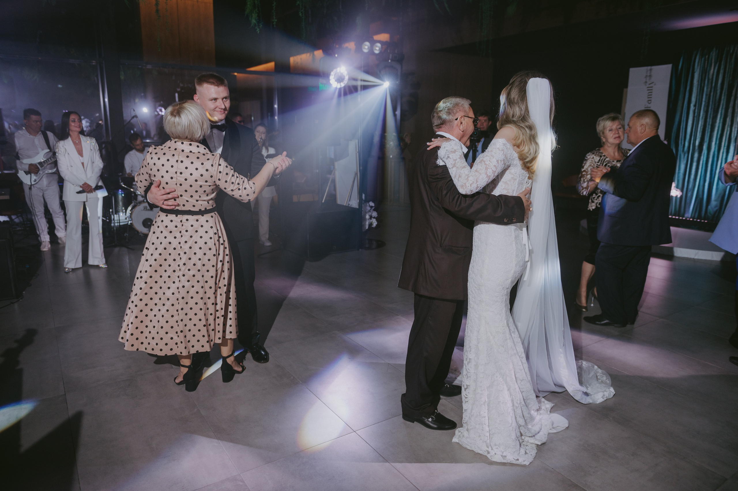 Марина&Юрий фотограф Елена Горбач. Свадебный и семейный фотограф город Темрюк Фотостудия Темрюк