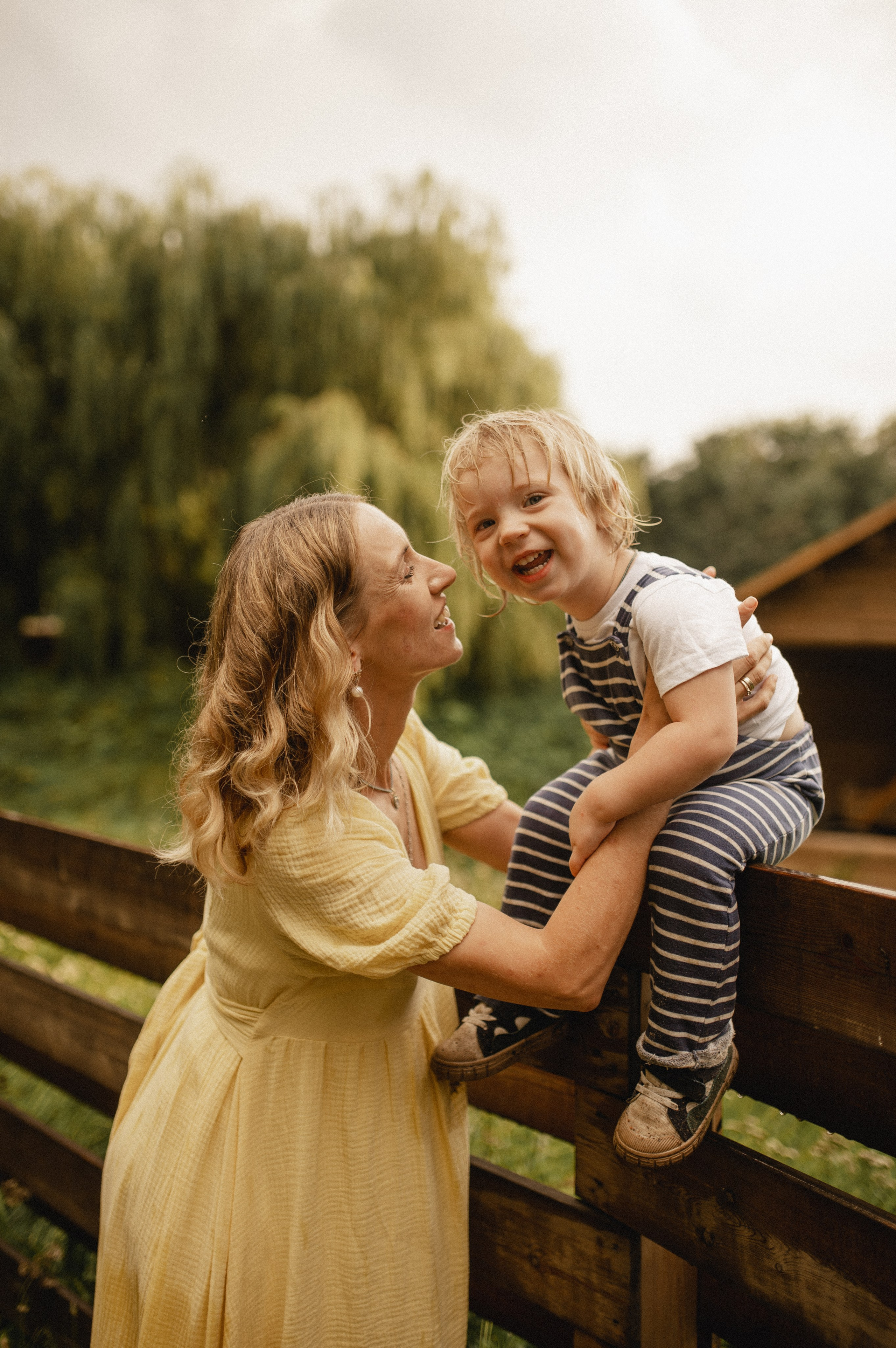 Фотосессия беременности мама и сын. Семейная фотосессия Бутово Москва фотограф Алина Морщагина