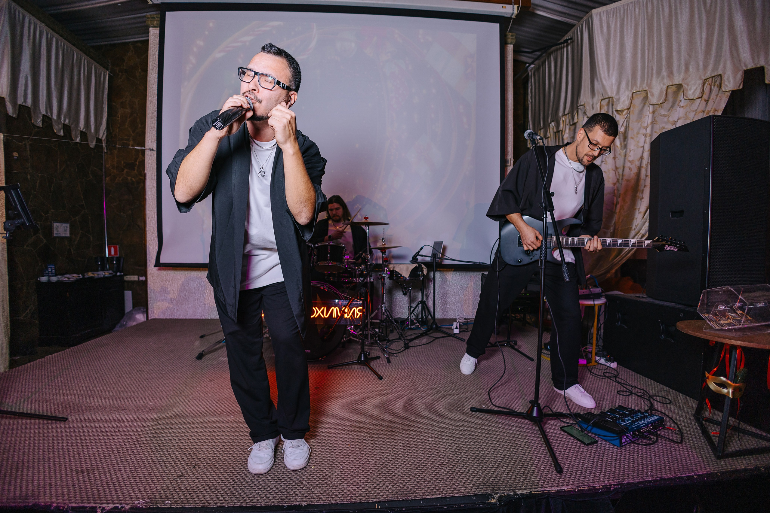 Новый год в «Айвенго» 2026. Александр Антонов. Профессиональный свадебный, репортажный фотограф в Москве, Подольске. Фото+Видео на любой праздник