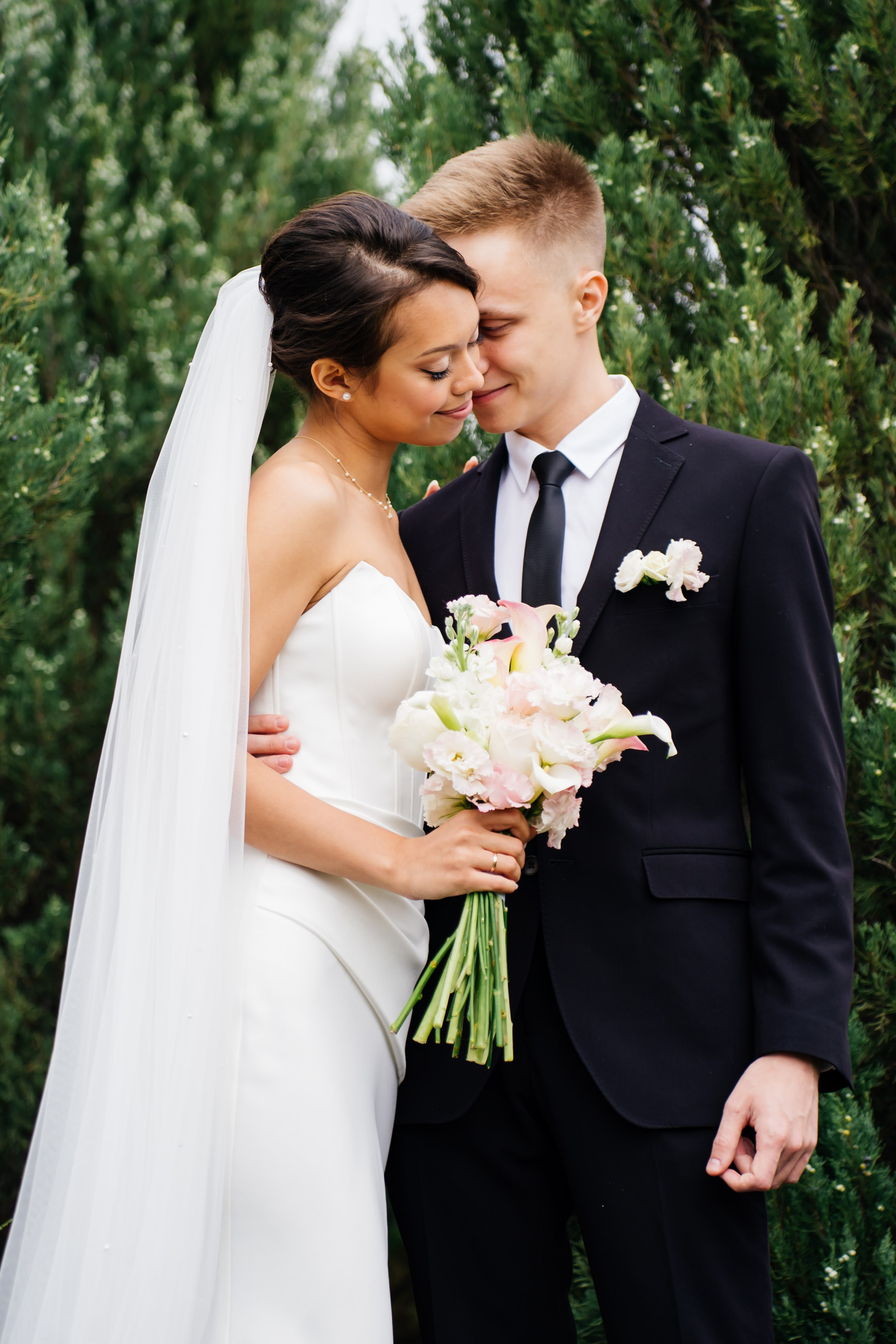 Свадебная сьемка. Видеограф и Фотограф в Челябинске Ксения и Владимир Рюмины