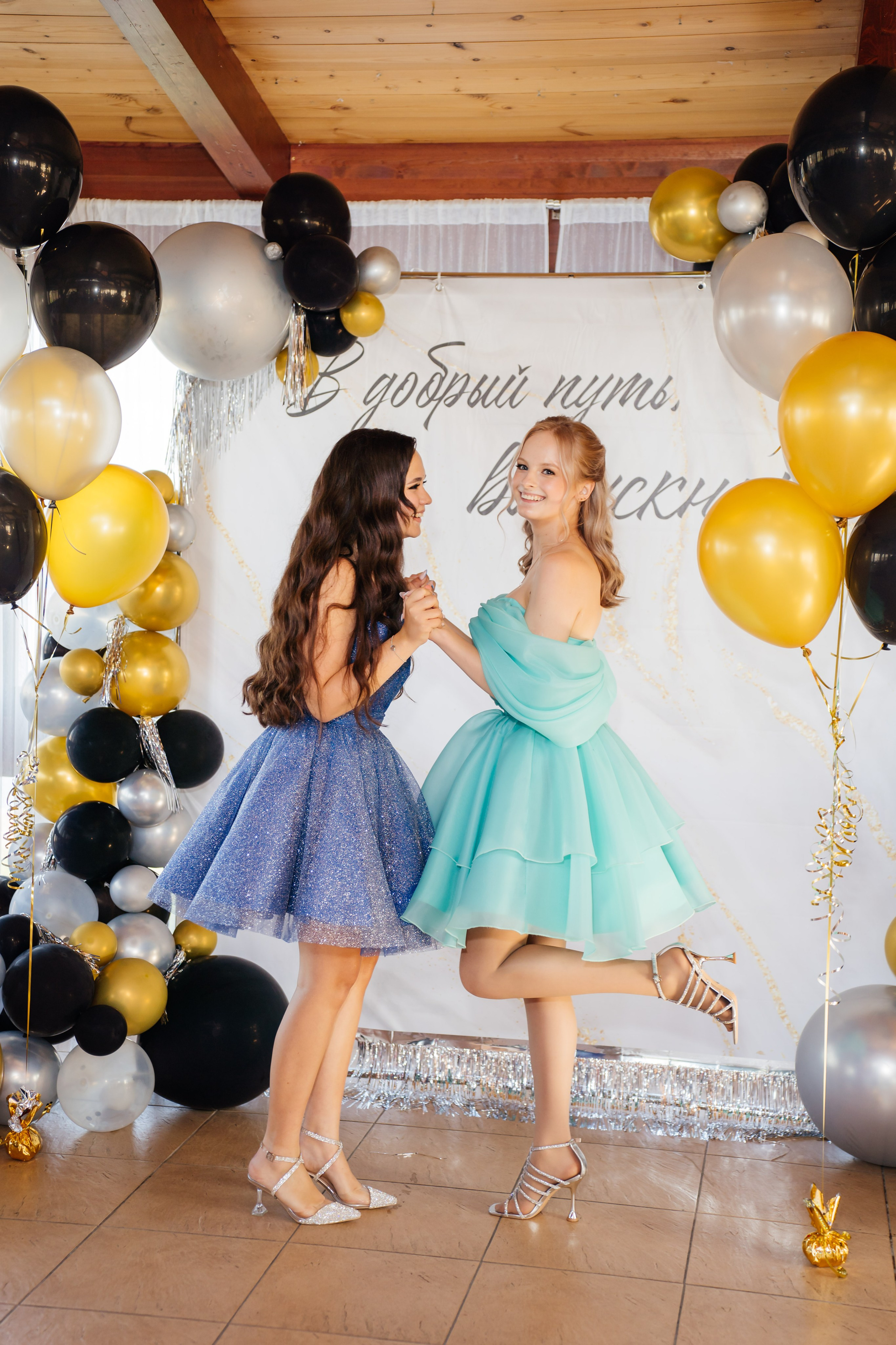 Выпускной. Видеограф и Фотограф в Челябинске Ксения и Владимир Рюмины