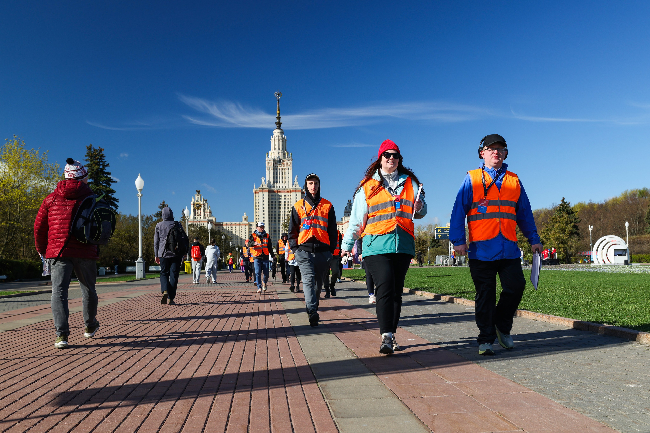 Московский полумарафон 25 и 26.04.26. Фотограф Сергей Ловкий