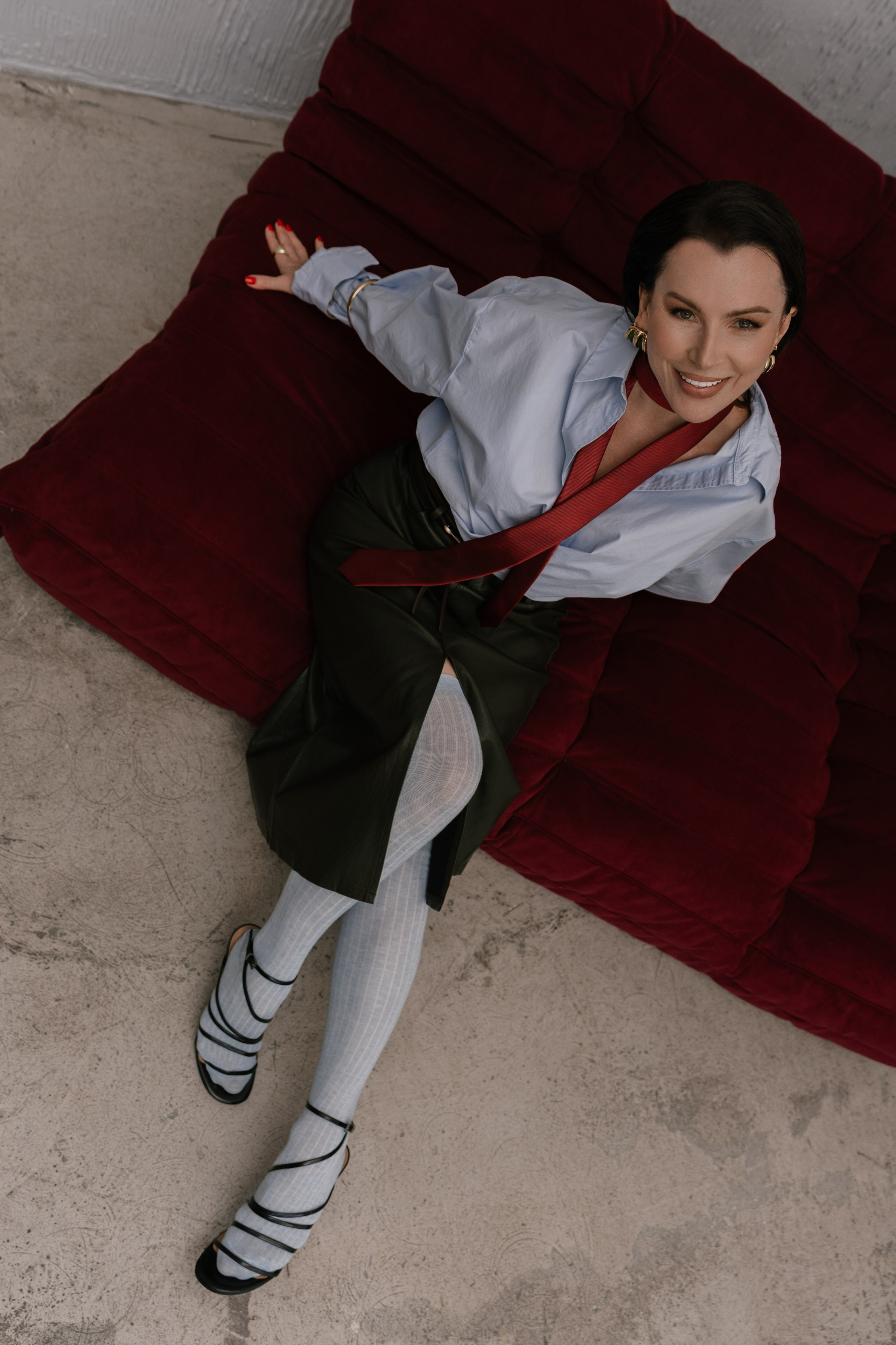 Ты в студии. Вита Овчинникова. Фотограф в Новосибирске. Снимаю женские портреты, контент для блогеров и брендов